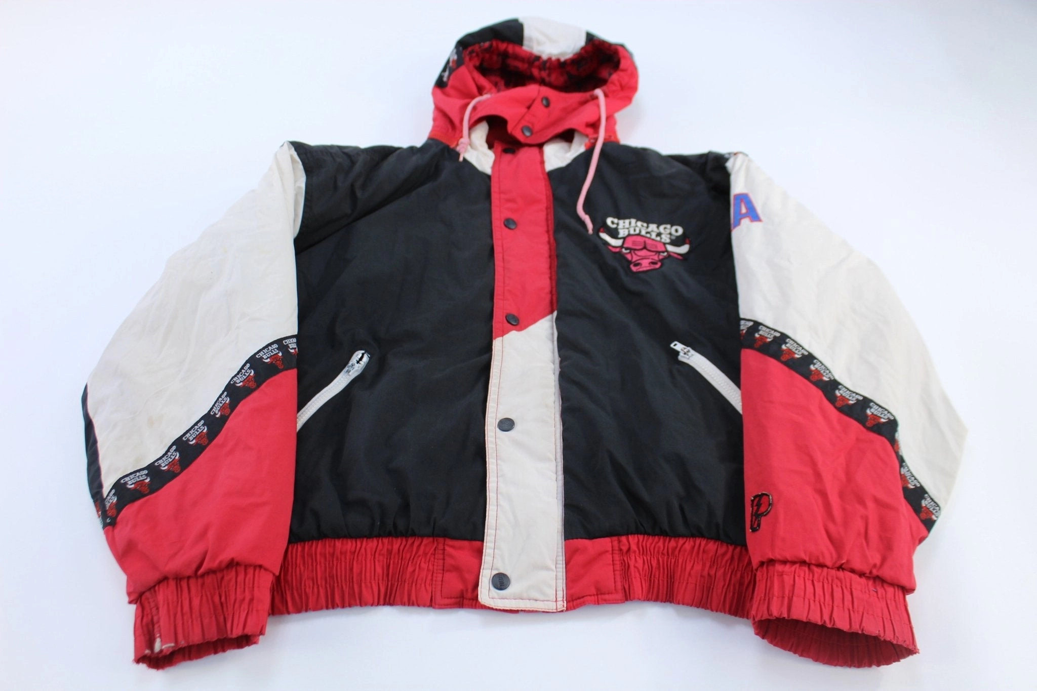 mountain scene 90's Chicago Bulls Embroidered Pro Player Hooded Jacket