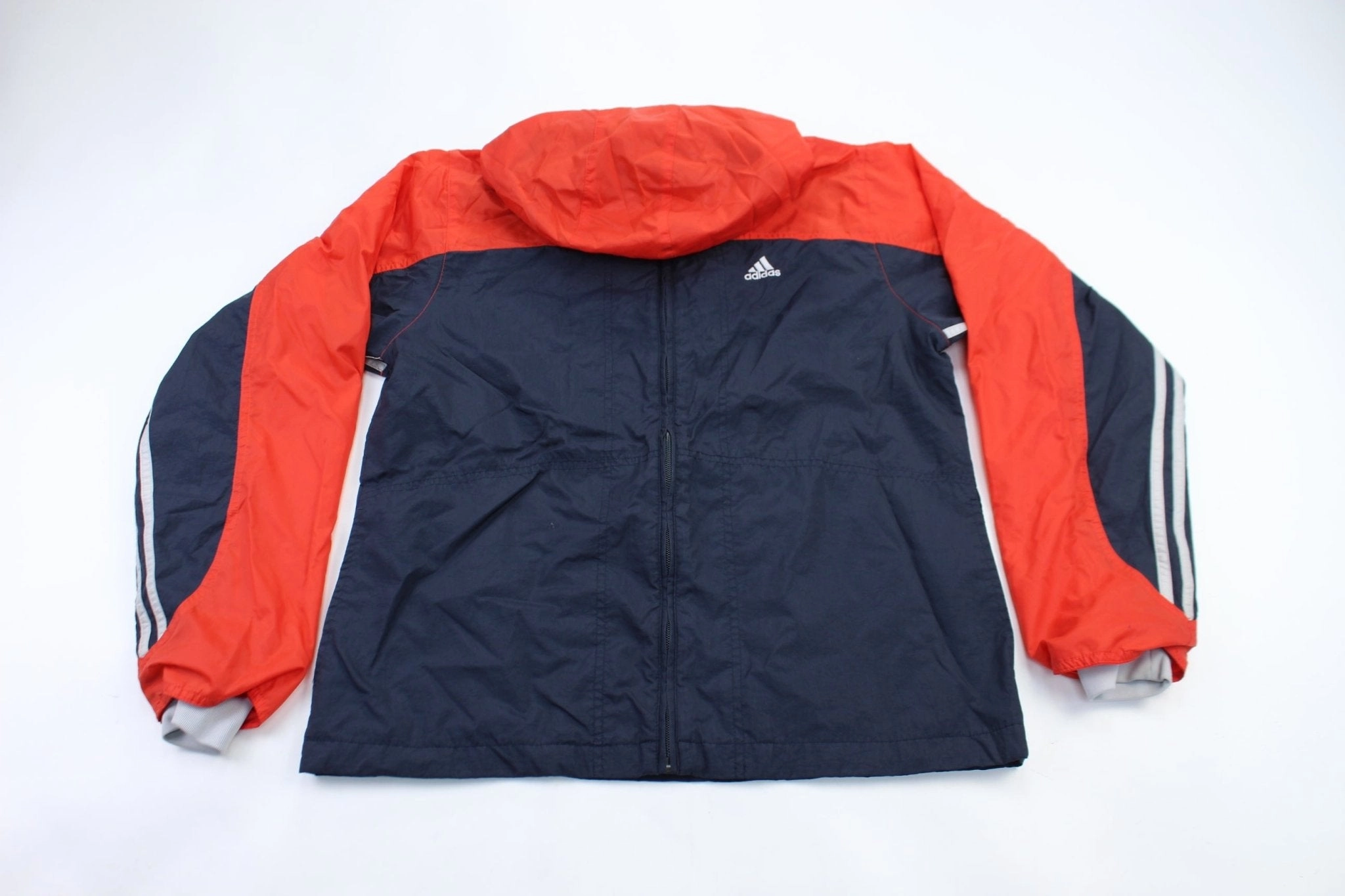 Adidas Embroidered Logo Red & Navy Blue Striped Jacket skier Wind Resistant Wear