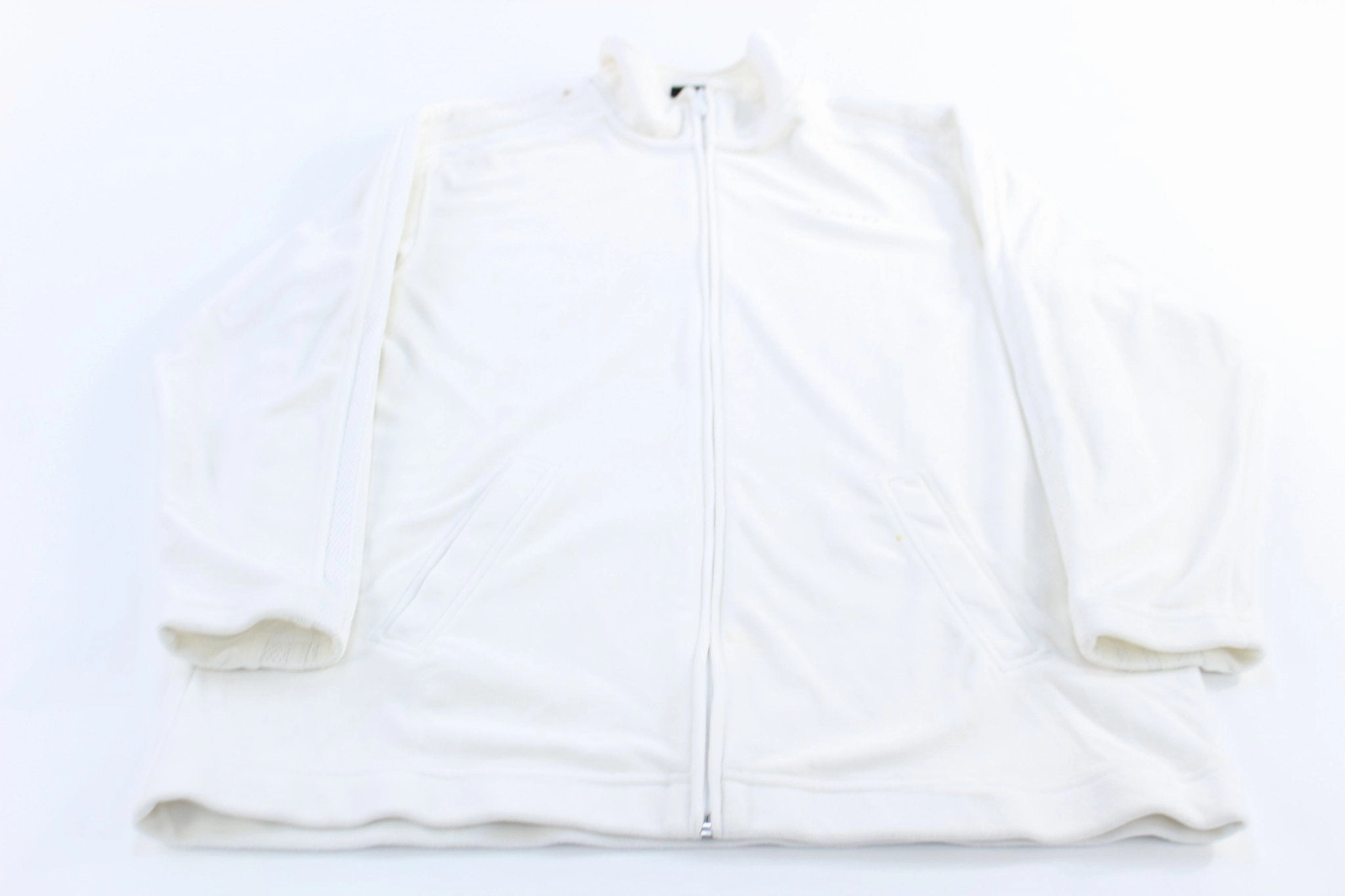 Adidas Embroidered Logo White Striped Full Zip Jacket All-Weather Comfort Everyday Use