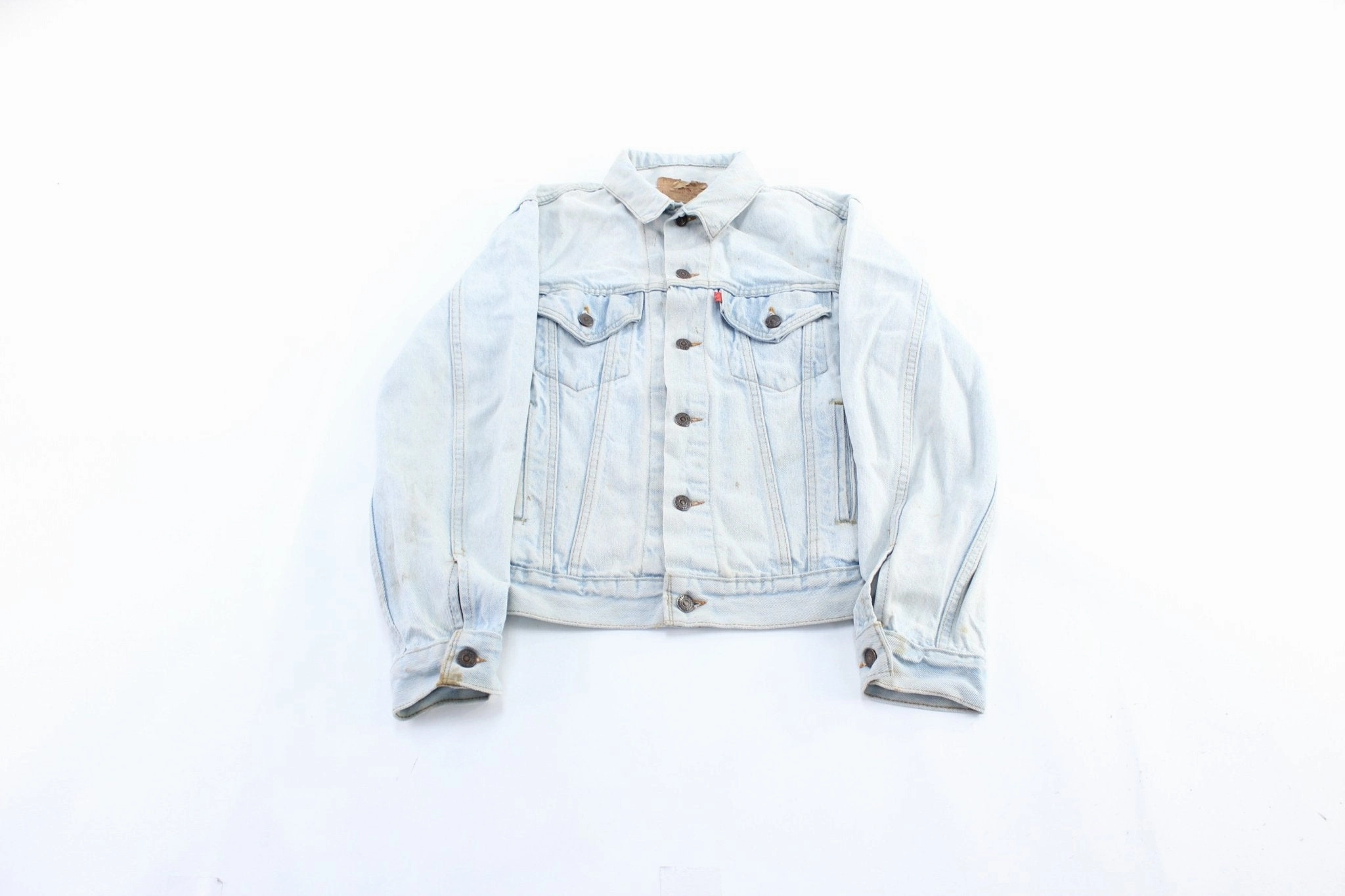 90's Levi's Light Wash Denim Jacket Stylish-design Non Bulky Insulation