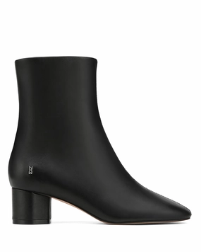All-Season Boots Alyssa Black Leather