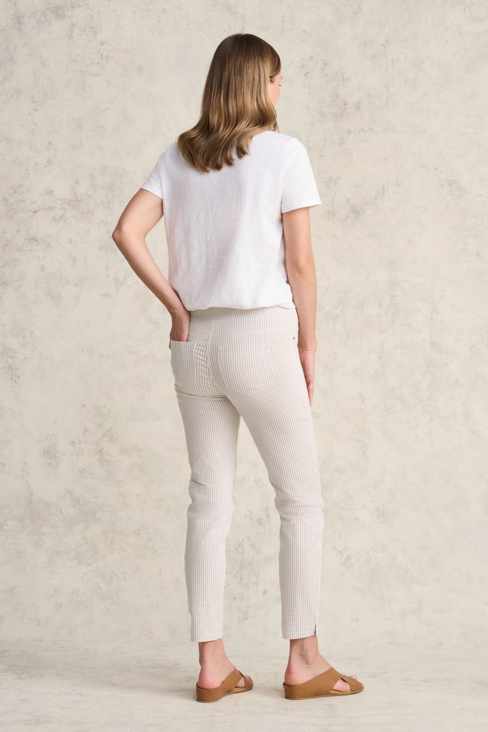 Quick Movement Wear Chic Fit Bengajean? 7/8 Seersucker - Stone & White Stripe