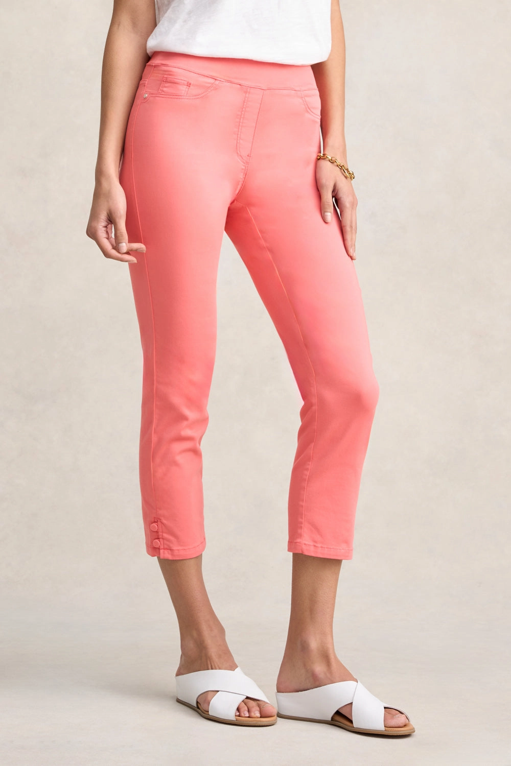 Bengajean? 3/4 Button Detail - Bright Coral SeamlessConstruction Universal Fit System