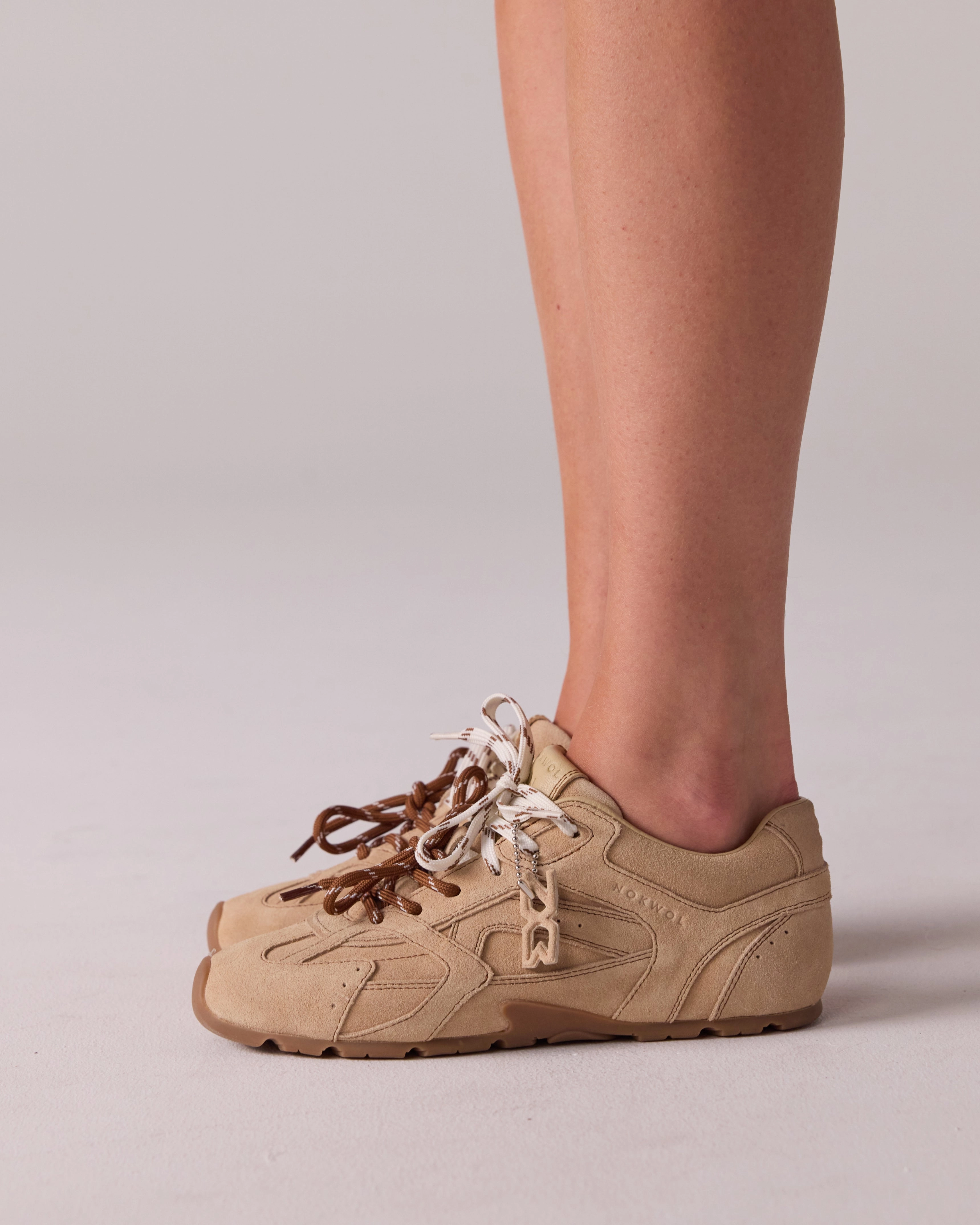 carbon fiber shank Atlas Beige Suede