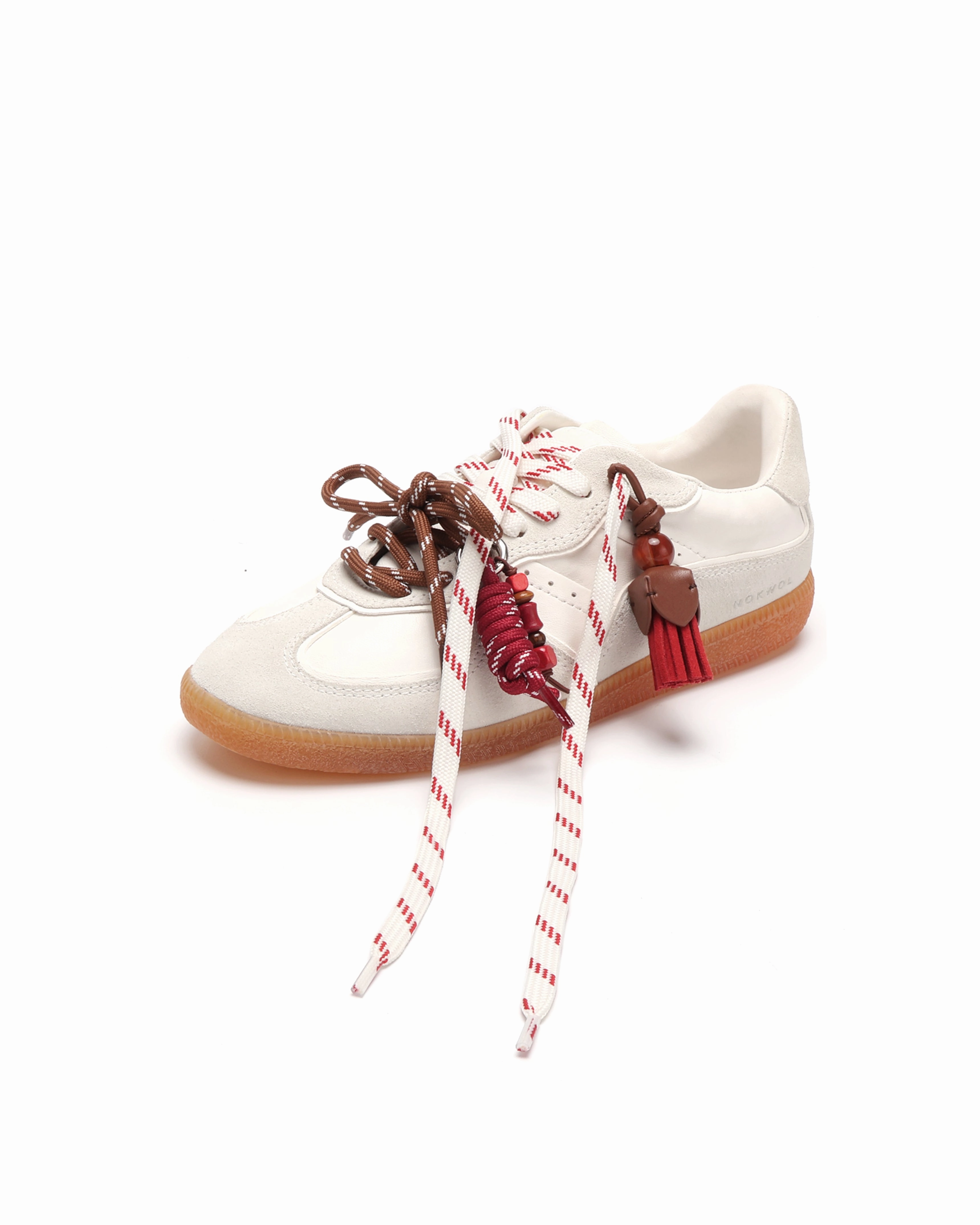 August Ice/White Aero Dynamic Silhouette Neutral Style