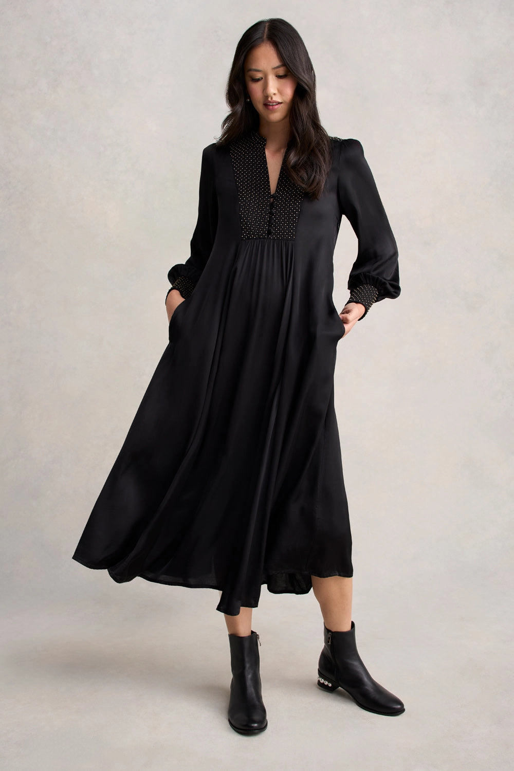 Chic Direction Beaded Smock Dress - Black