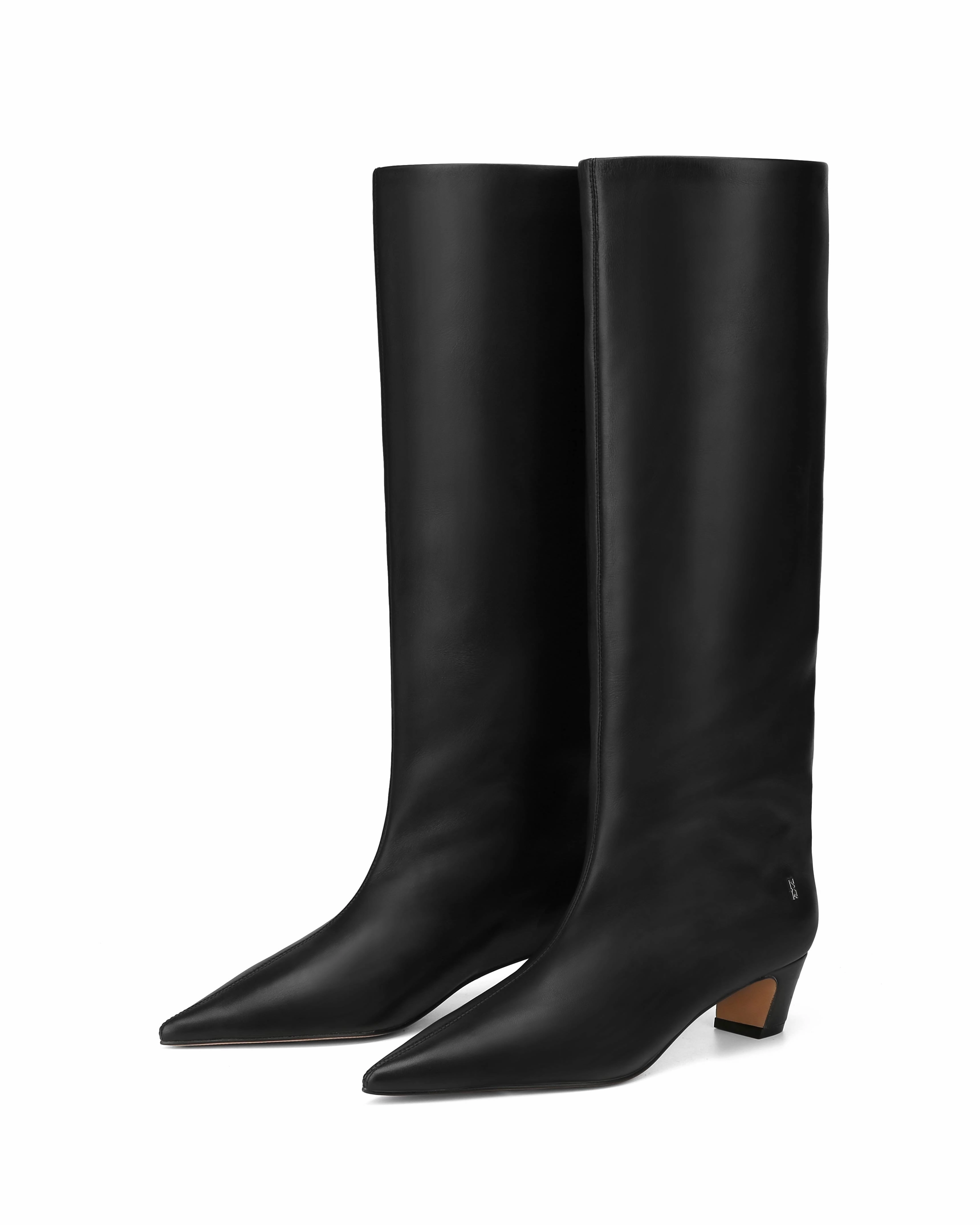 Blaze Black Leather Fashion Stride