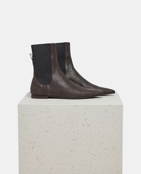 Subtle design Cad Boot