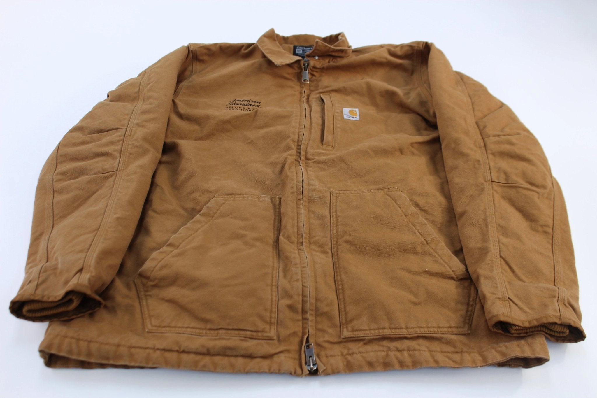 suitable for winter sports Multi Pocket Style Carhartt Logo Patch Sherpa Lined Tan Loose Fit Jacket
