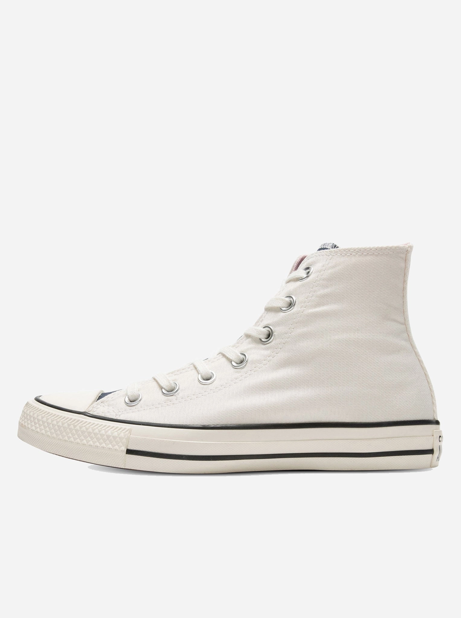 Chuck Taylor All Star Unisex running in a 20K shoes Quality craftsmanship