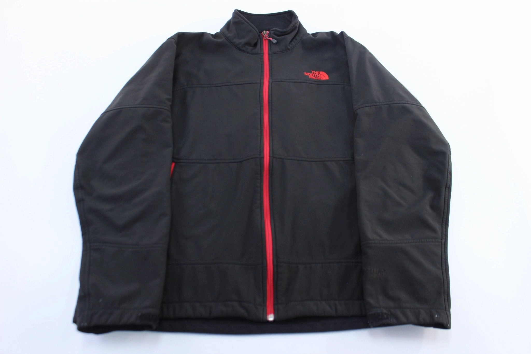 The North Face Embroidered Logo Red & Black Windstopper Jacket Rugged Feel