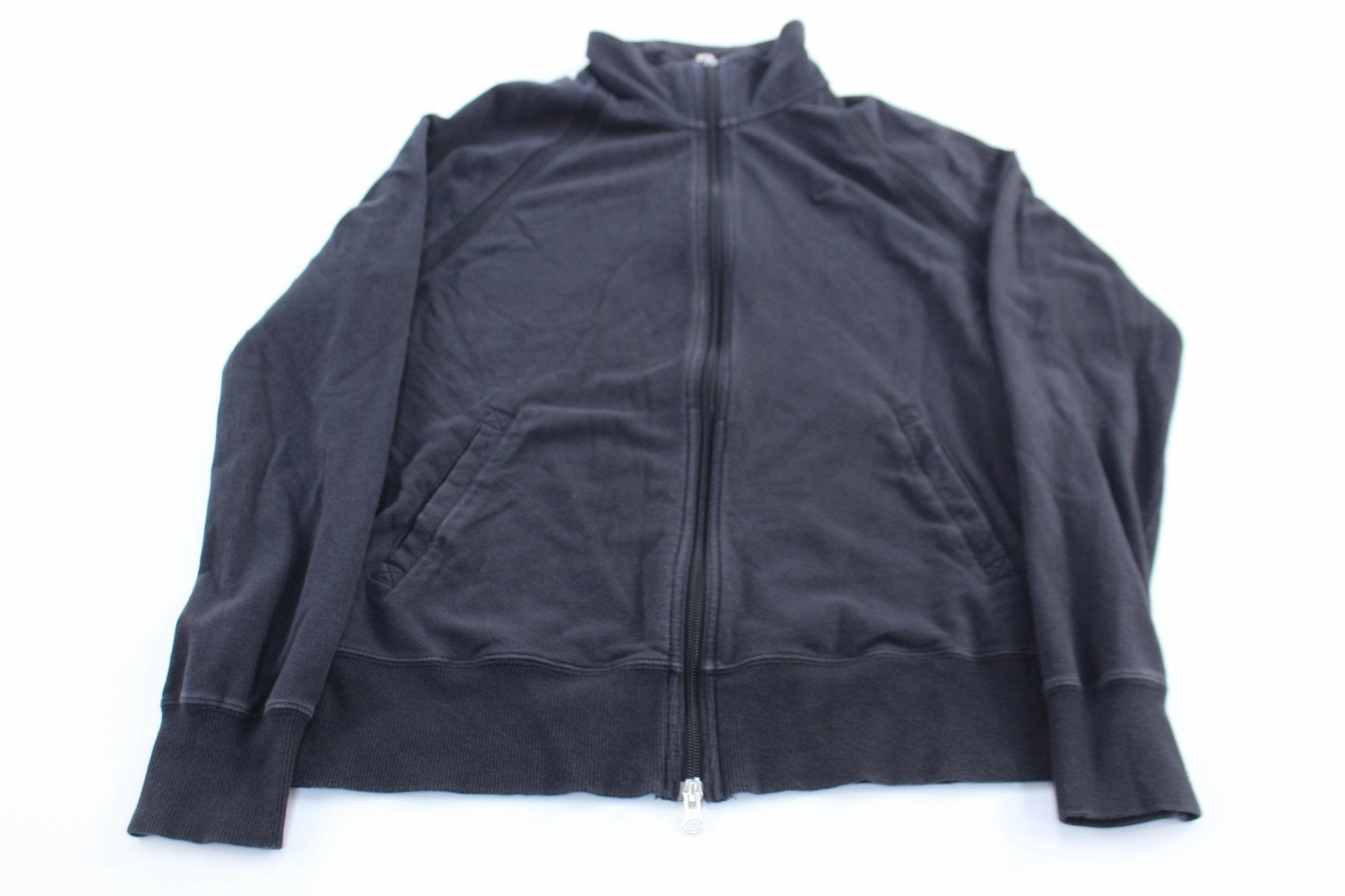 Women's Nike Embroidered Logo Black Full Zip Sweater Rugged Protection