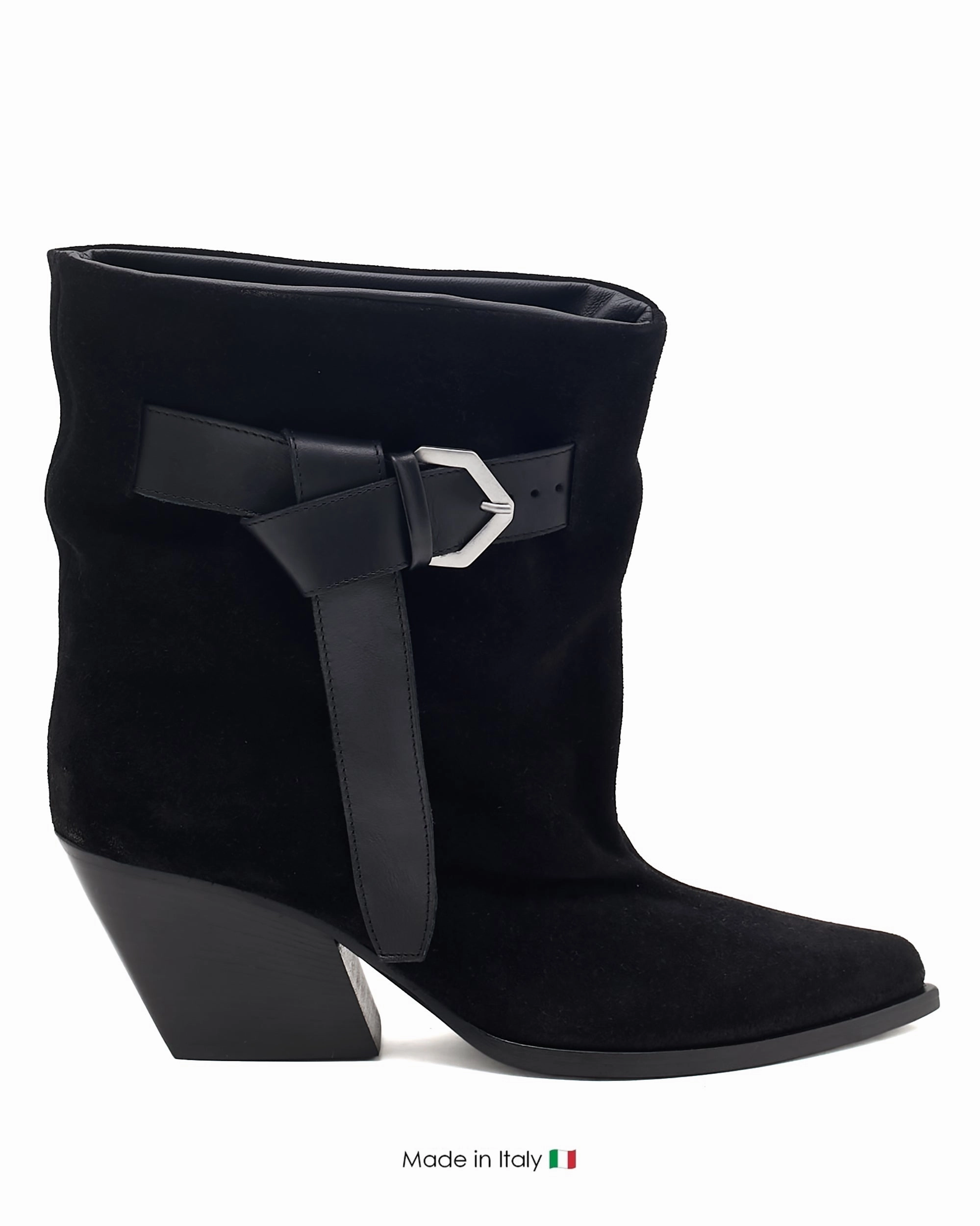 Patent Look Supportive arch E4494-B Black Boot Suede