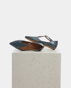 Daily Fit Trendy Footwear Devant T-Strap