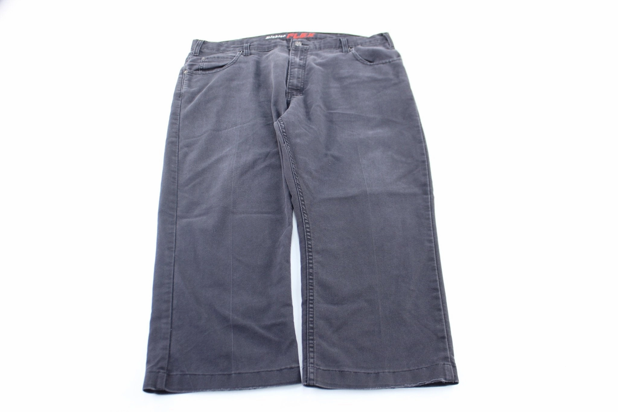 Dickie's Logo Patch Grey Workwear Pants EcoFriendlyMaterials Adaptable Fit