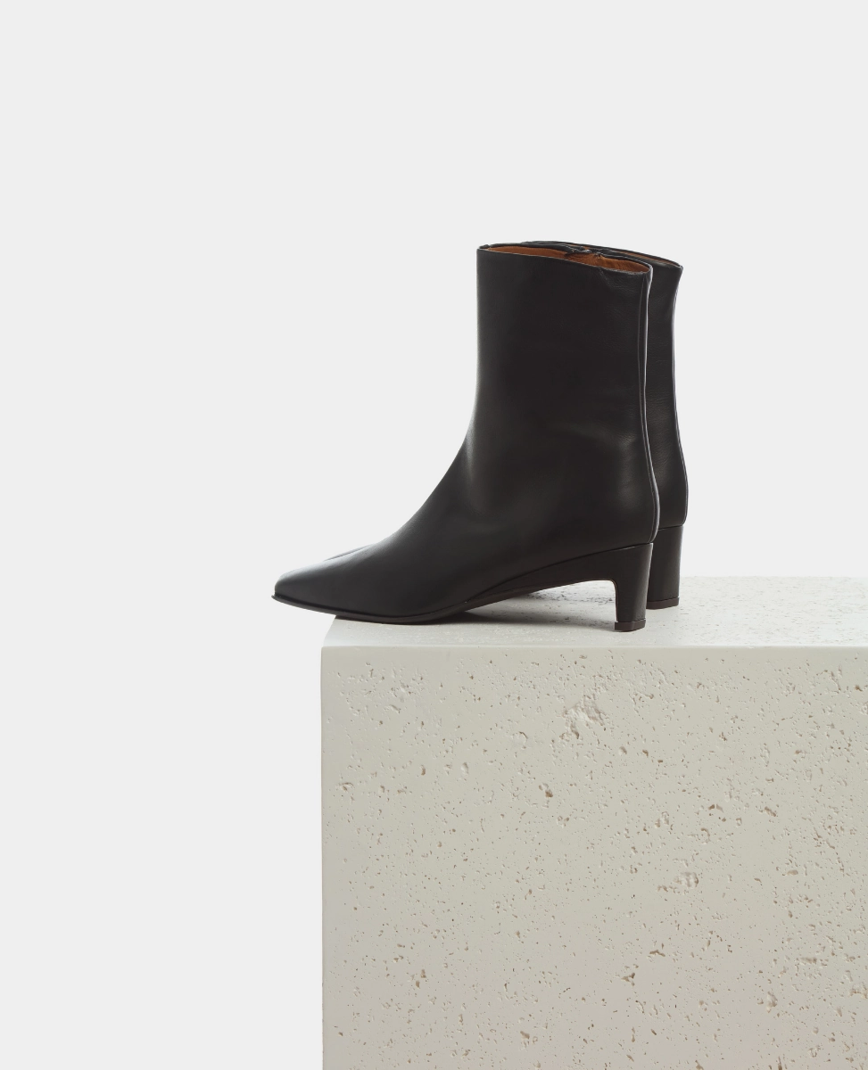 Mud Resistant Urban Commute Sam Boot