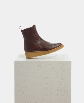 Hip Boot Minimal Impact