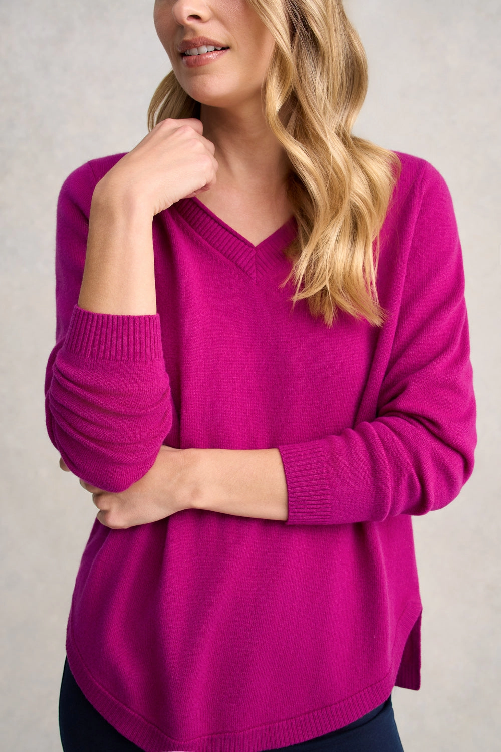 Merino V-Neck Jumper - Jewel Seasonless Style Calm Outfit
