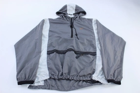 90's Nike Embroidered Logo White & Grey Windbreaker Utility Focus Mark