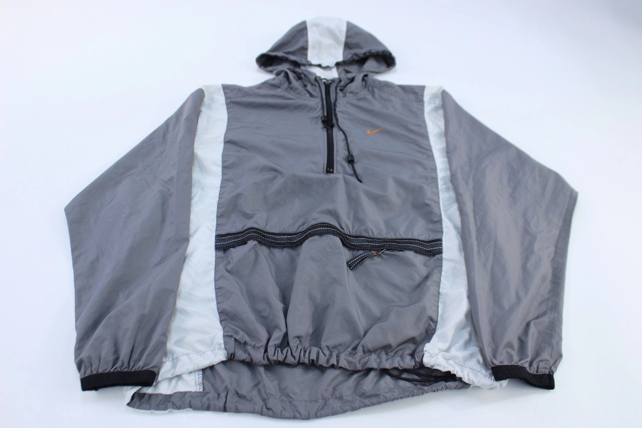 90's Nike Embroidered Logo White & Grey Windbreaker Utility Focus Mark