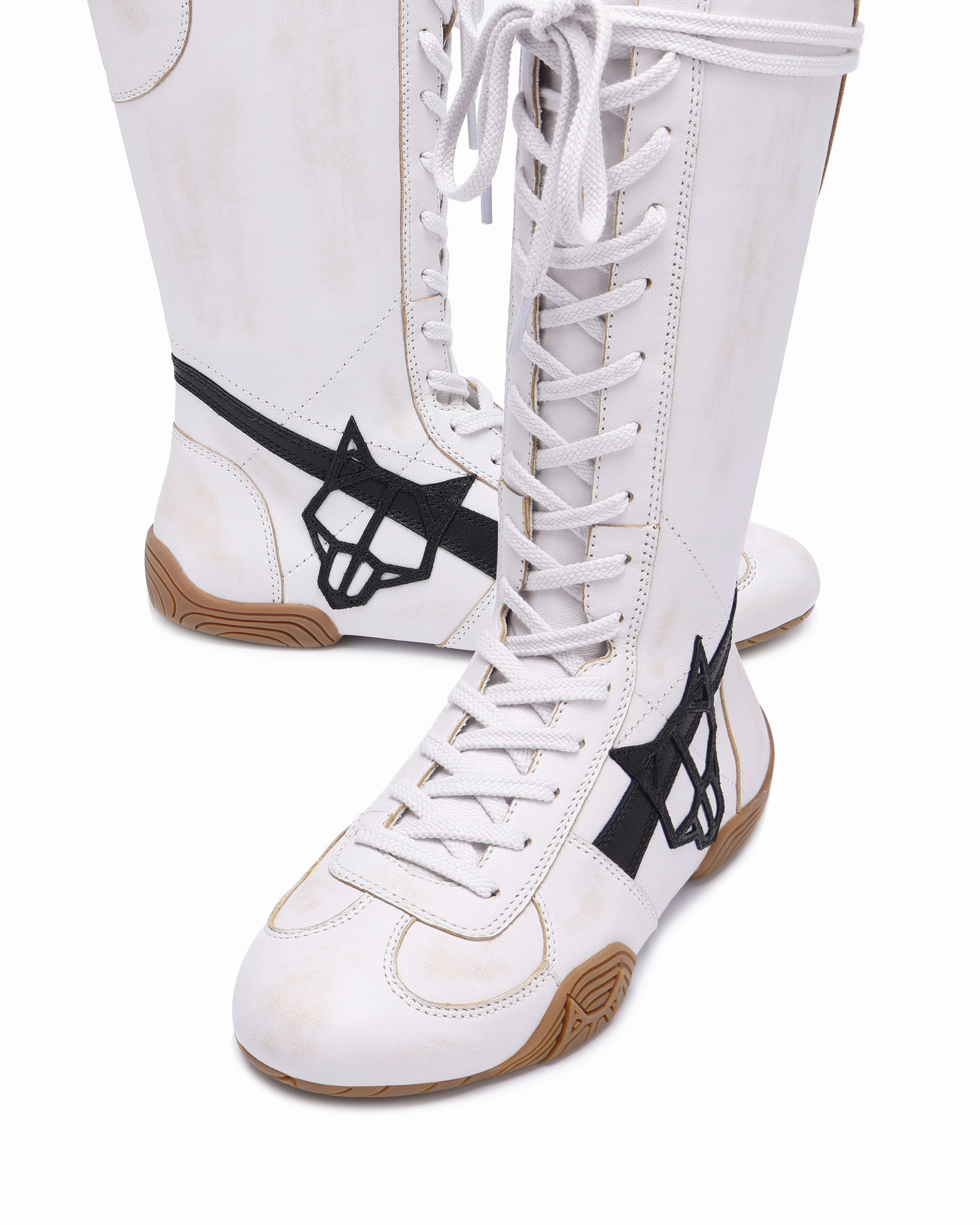 Betsy White Alcohol Leather Youth Vibe