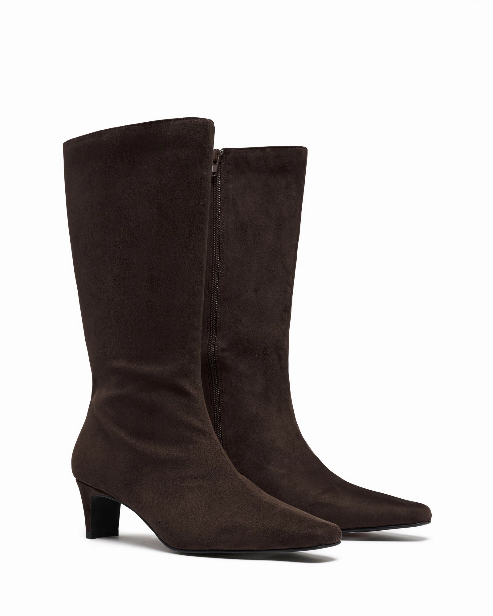 Flexible Frame Weekend Wanderer Seamless Internal Structure Rhome Tall Boot Chocolate Suede