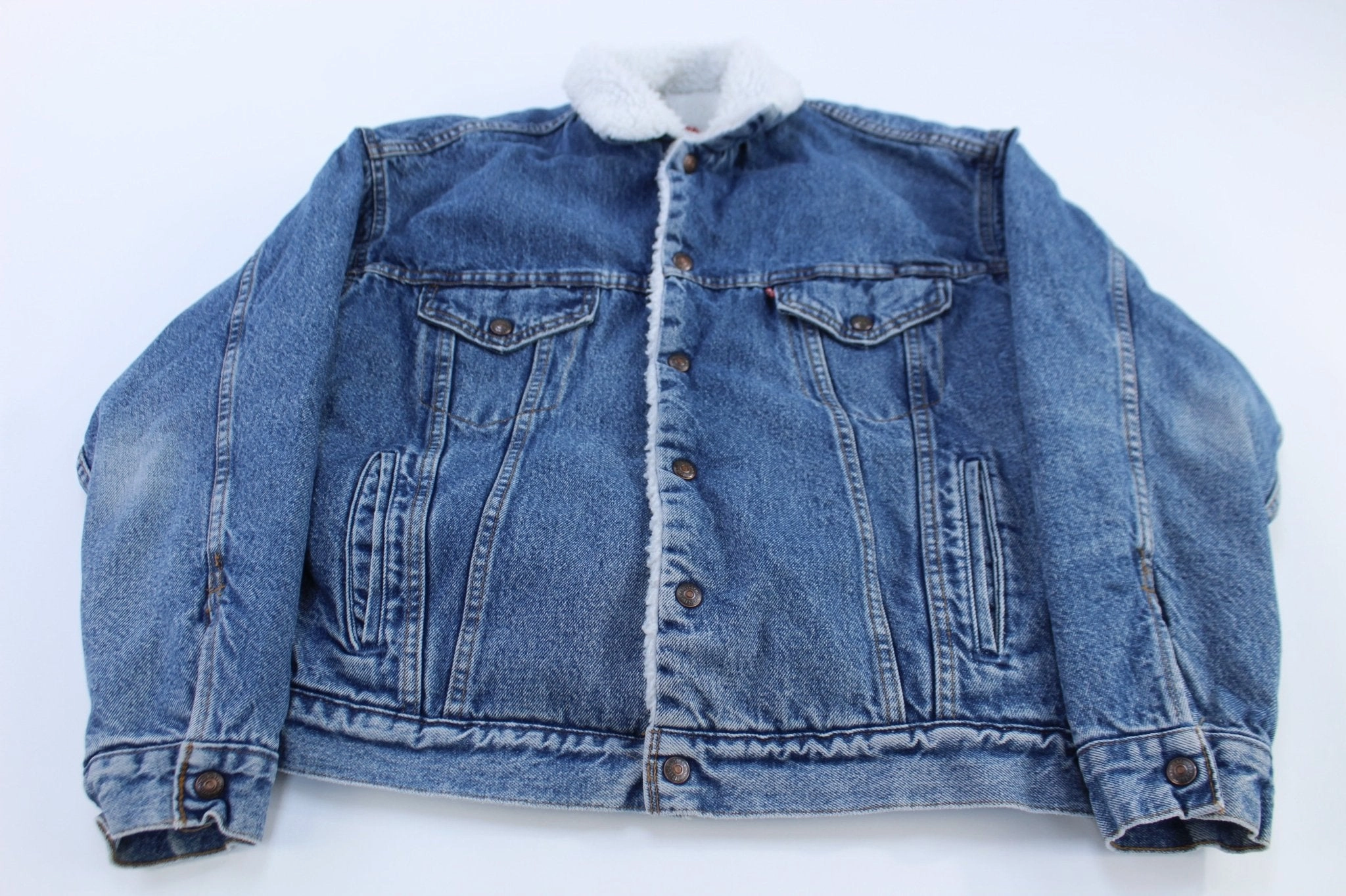 80's Levi's Sherpa Lined Light Wash Denim Trucker Jacket Christmas Flex Mobility System