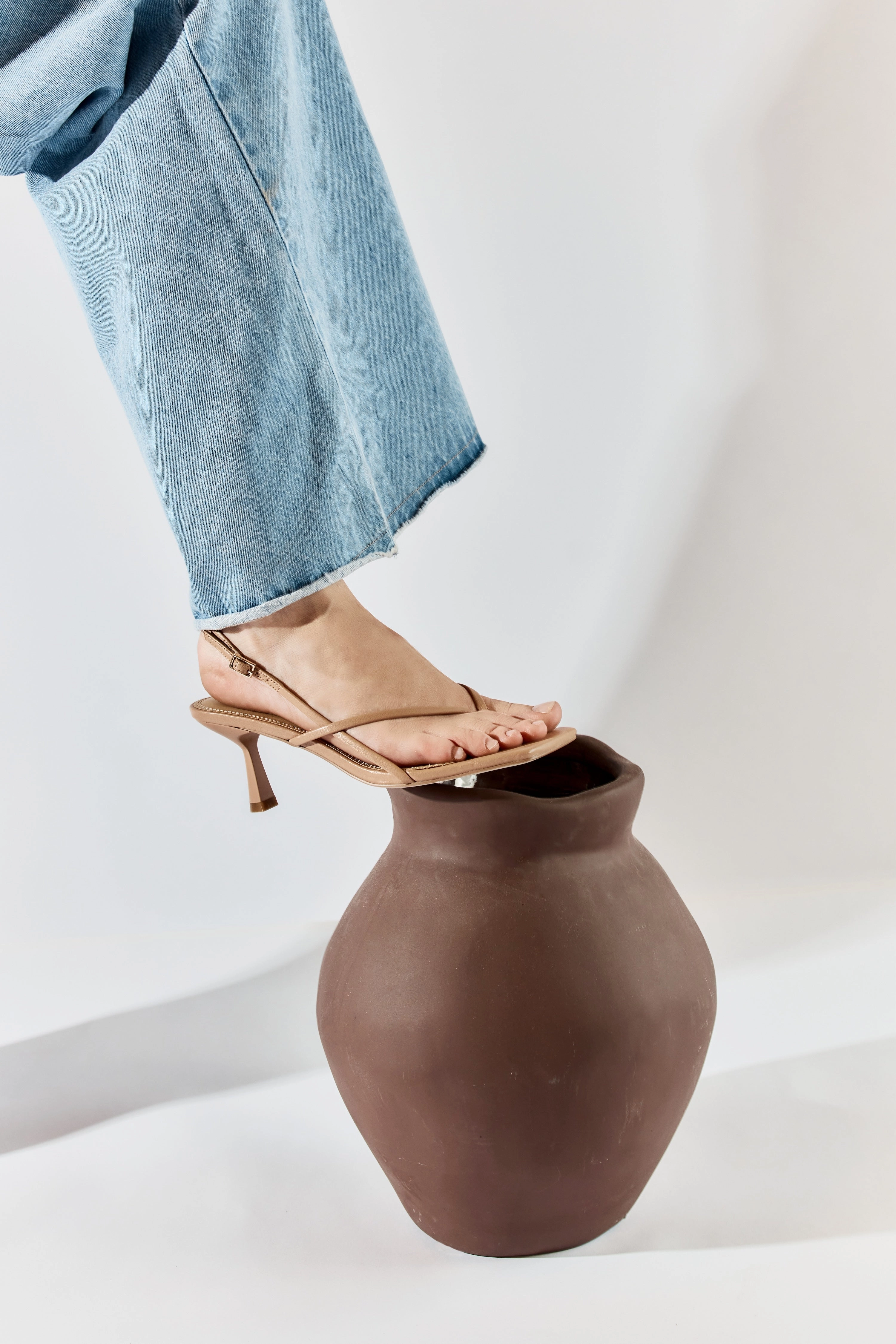 Foot Care Reinforced Stress Points Santorini Strappy Thong Sandal - Almond Tan Leather