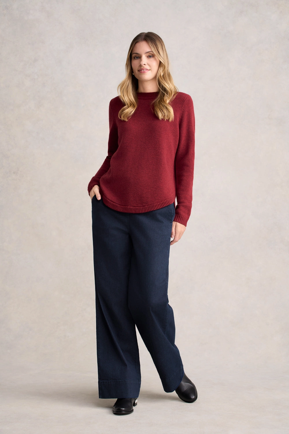 Durable Elasticity Merino Crew Neck Jumper - Scarlet Marle