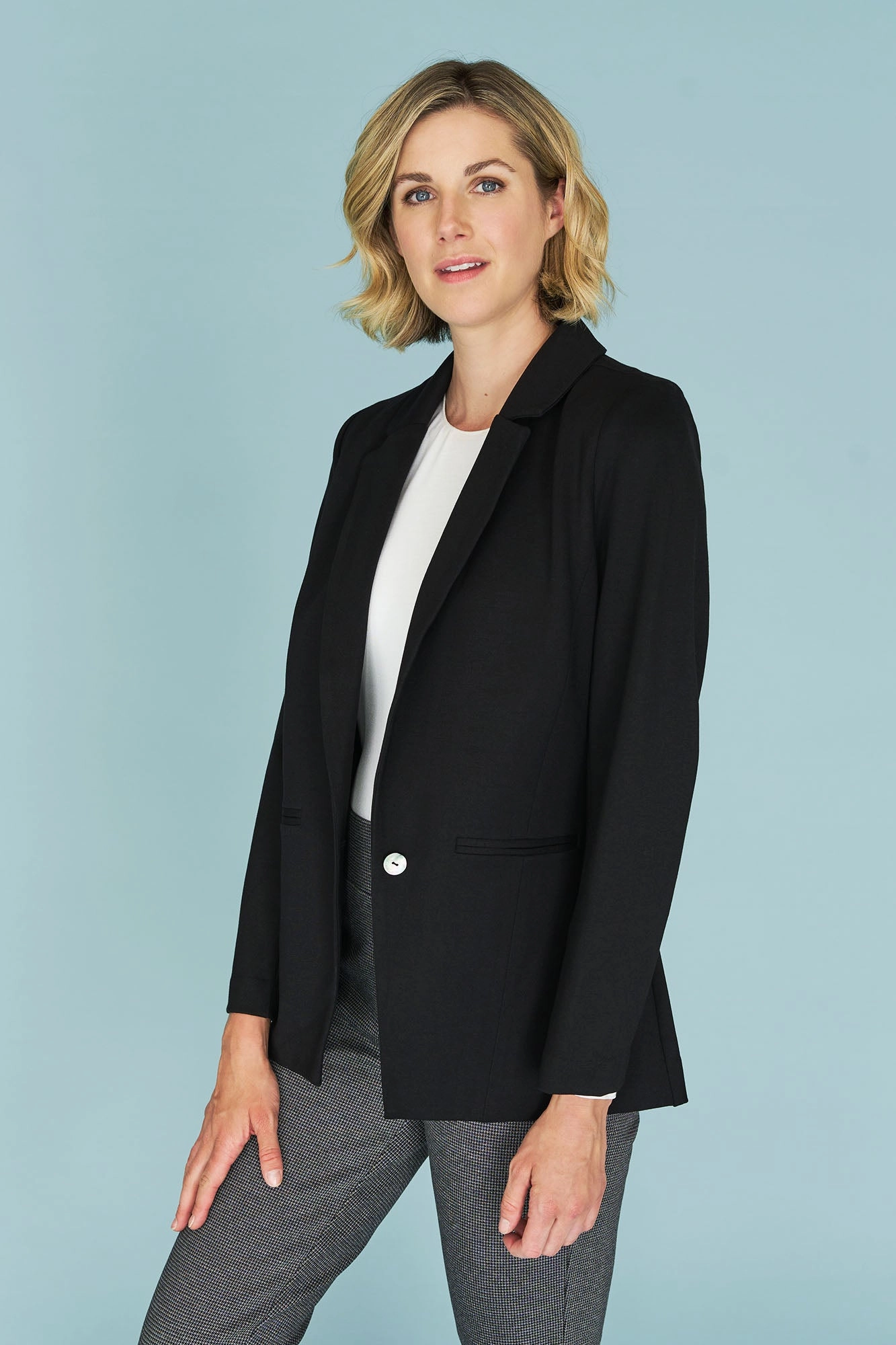 DoubleStitchSeams Seam Detail Ponte Blazer - Black