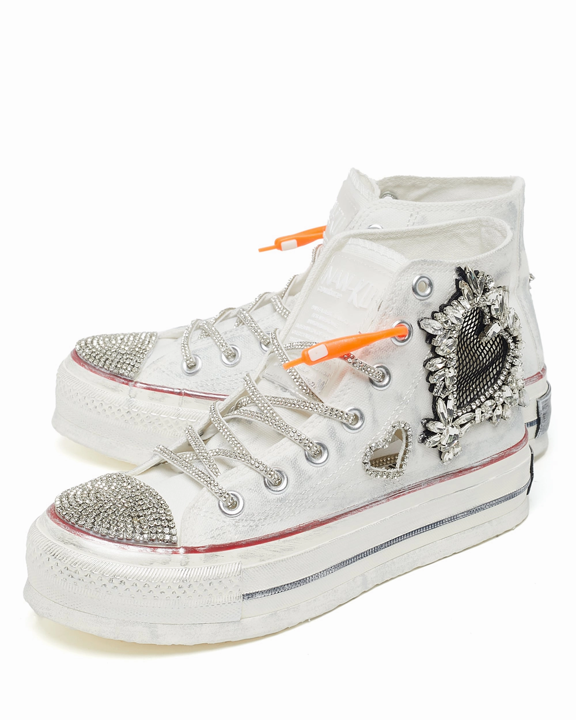 Khai Fabric White Water resistant upper SoftInterior