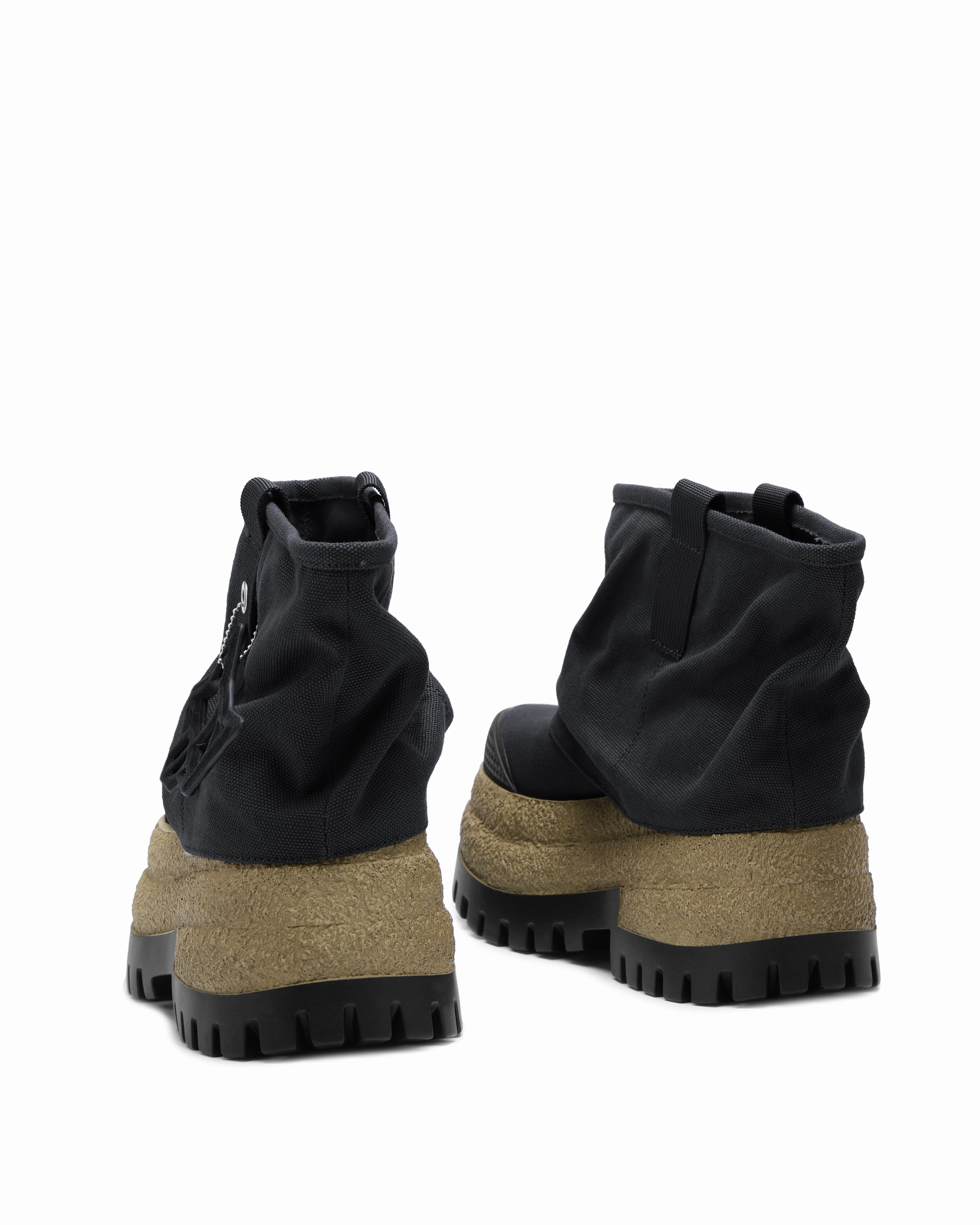 Smart Lines Dream Black Canvas