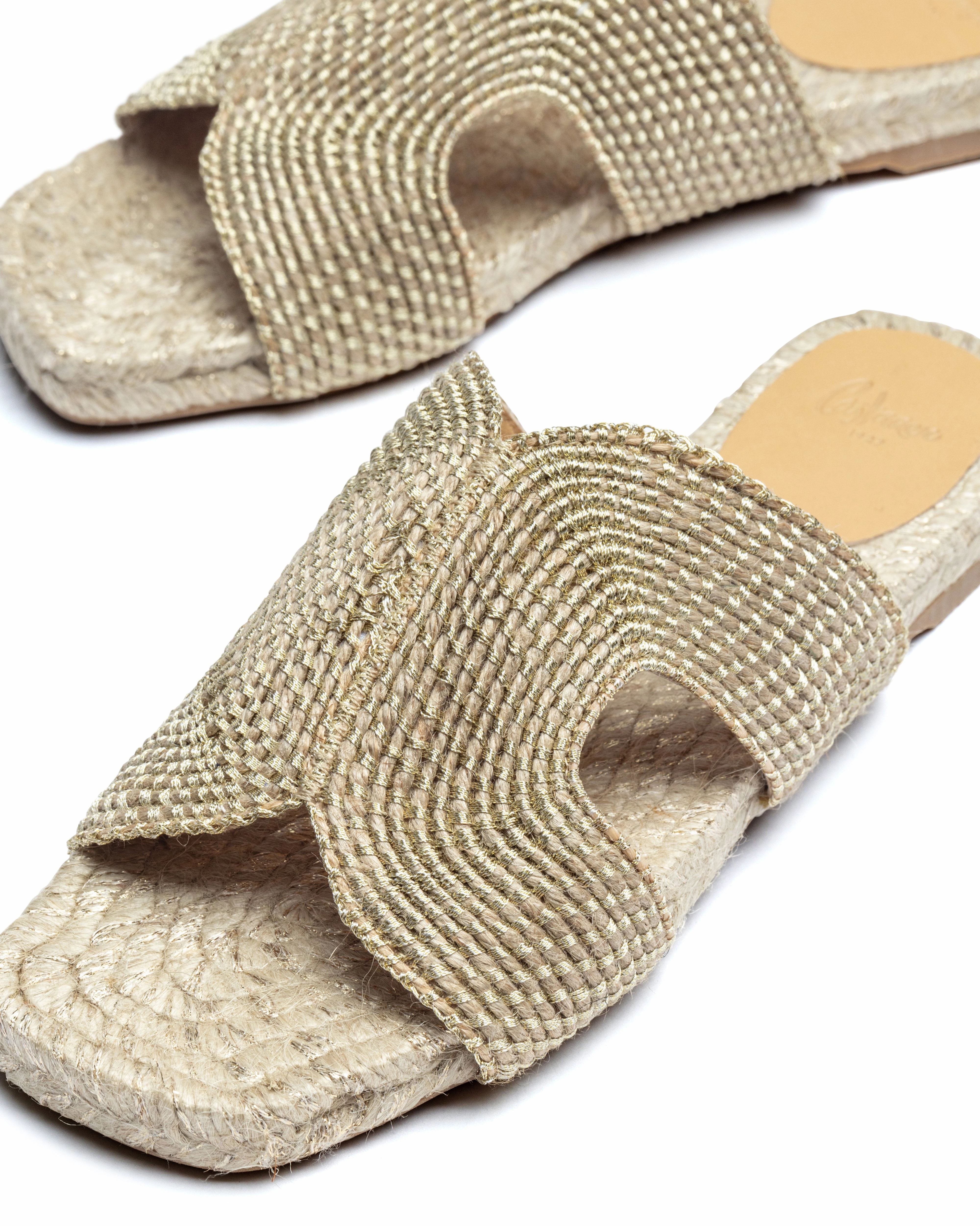 Puri Oro Sandal Anti Slip Traction
