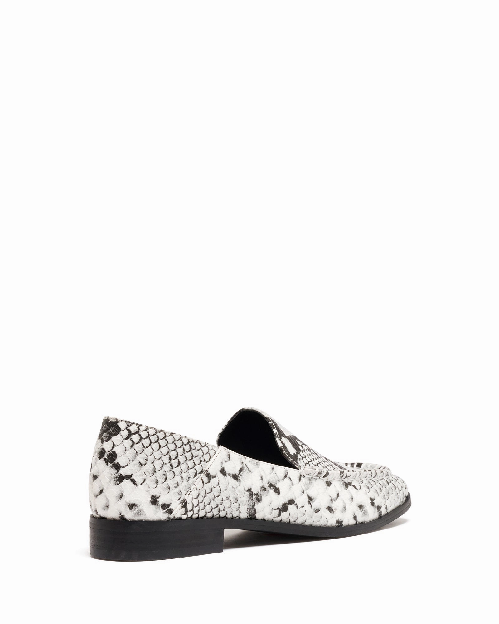 Versatile Fit Nova Loafer Black/White Snake