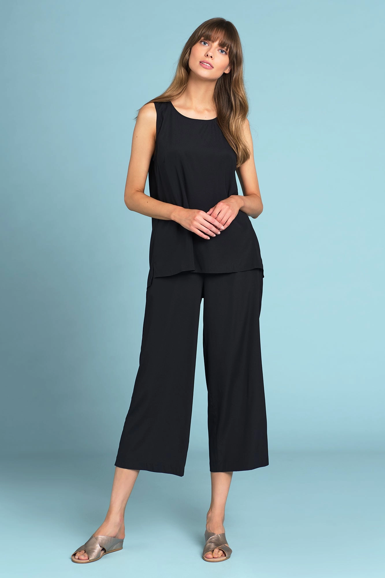 DroppedShoulder Relaxed Hoodie Olivia Newton-John Silk Tunic - Black