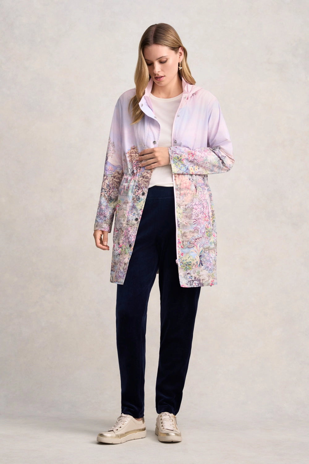 Packable Spray Jacket - Scenic Sunset Print Layered Hem Design