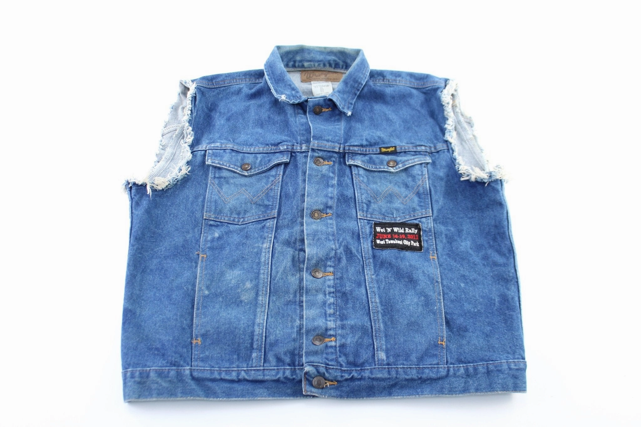 Outdoor Adventure ReversibleStyle Wrangler Embroidered Denim Vest