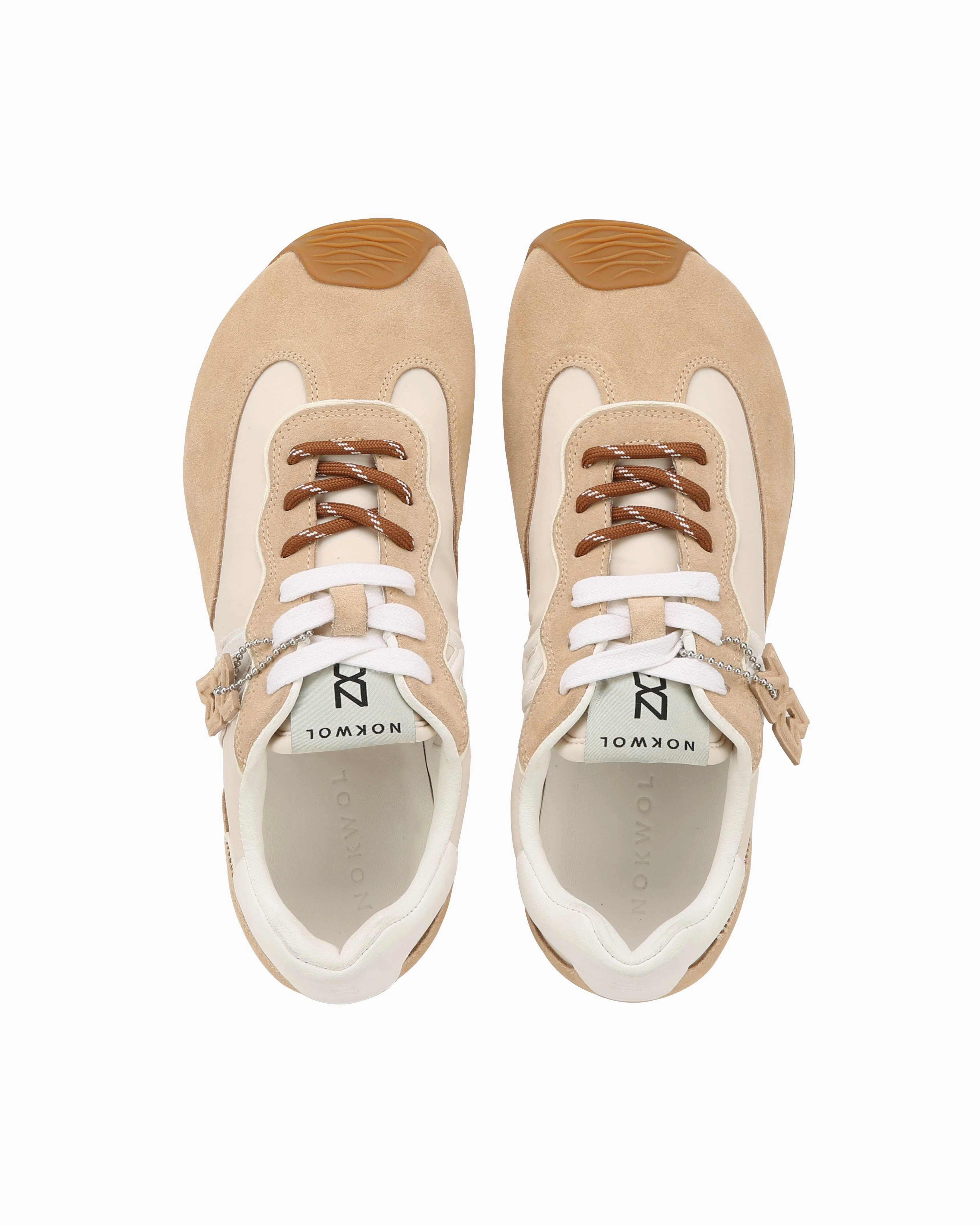 Flattering performance All-day Performance Tokyo Natural Multi