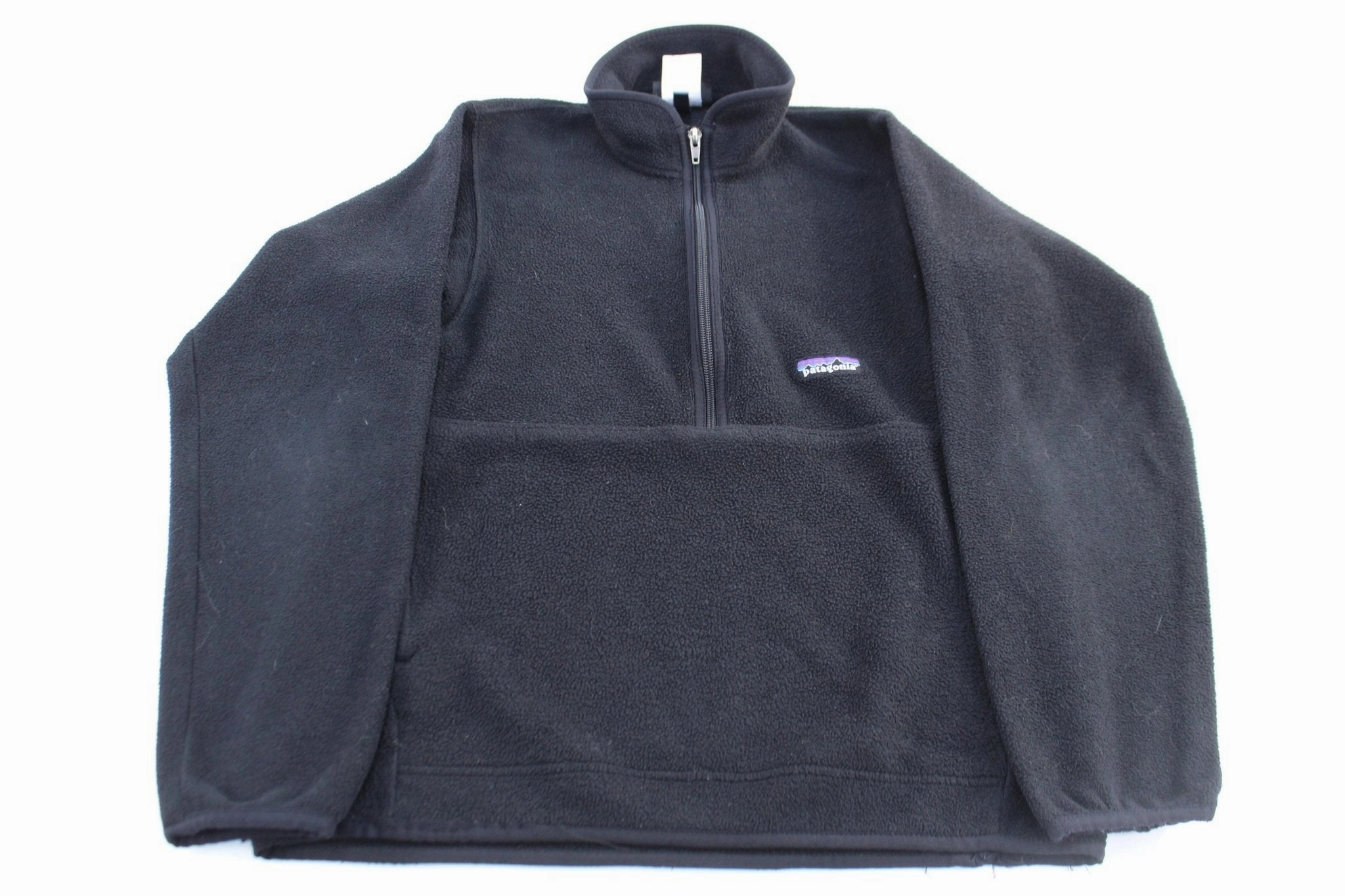 Explain Patagonia Synchilla Logo Patch Black Fleece Pullover