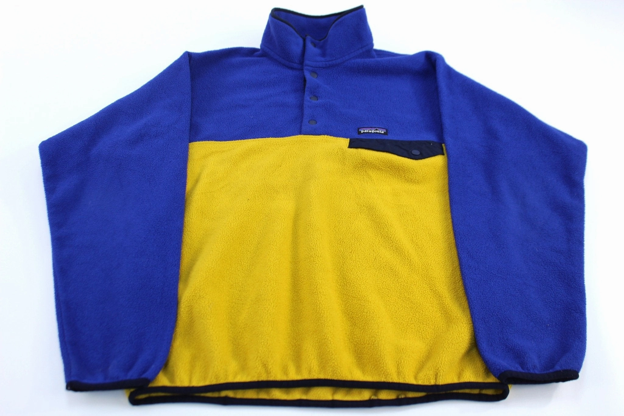 Sporty Fit Active Lifestyle Gear Patagonia Synchilla Logo Patch Blue & Yellow Snap-T Fleece Pullover