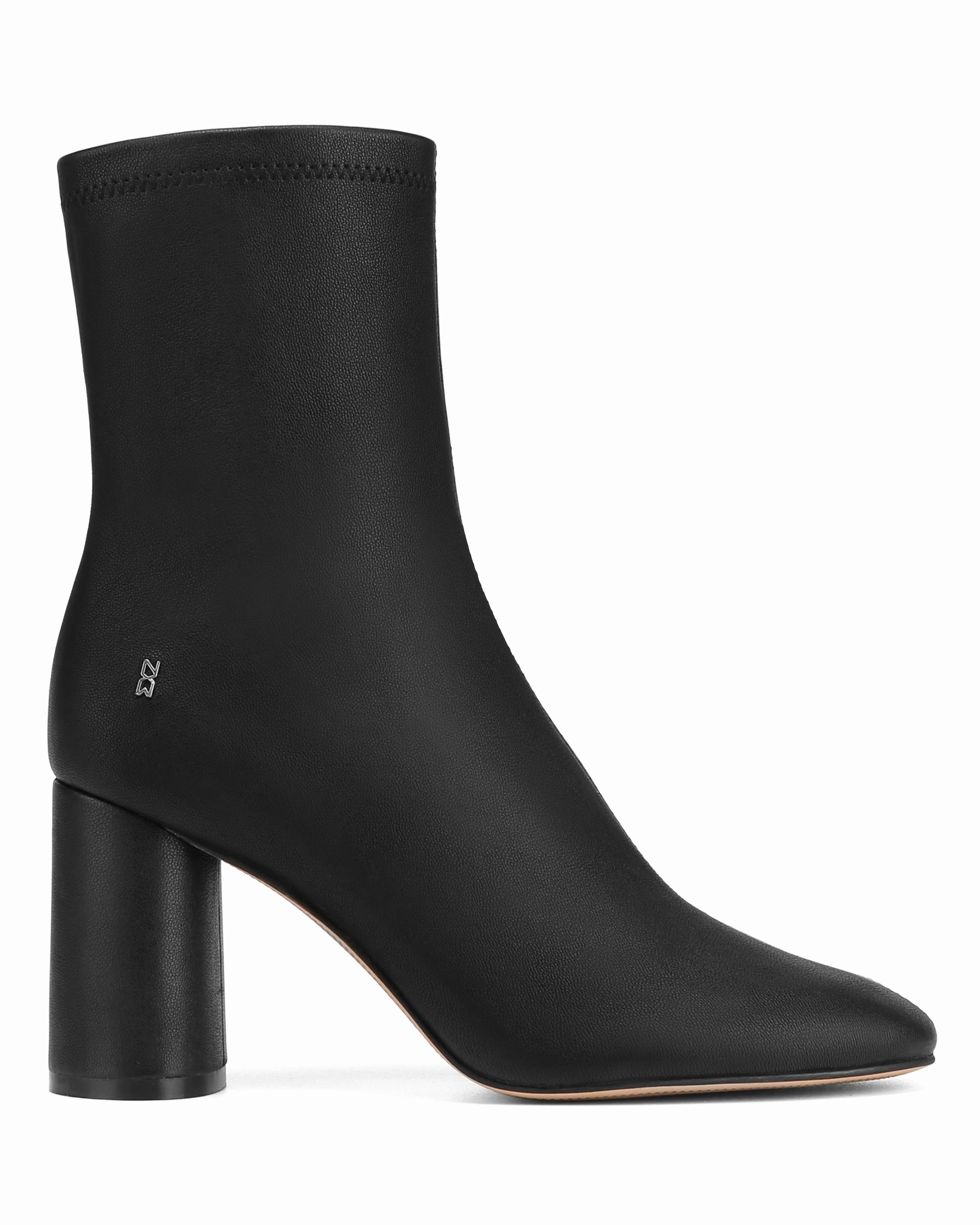 Prague Black Stretch Chic Winter Style Cozy Fit