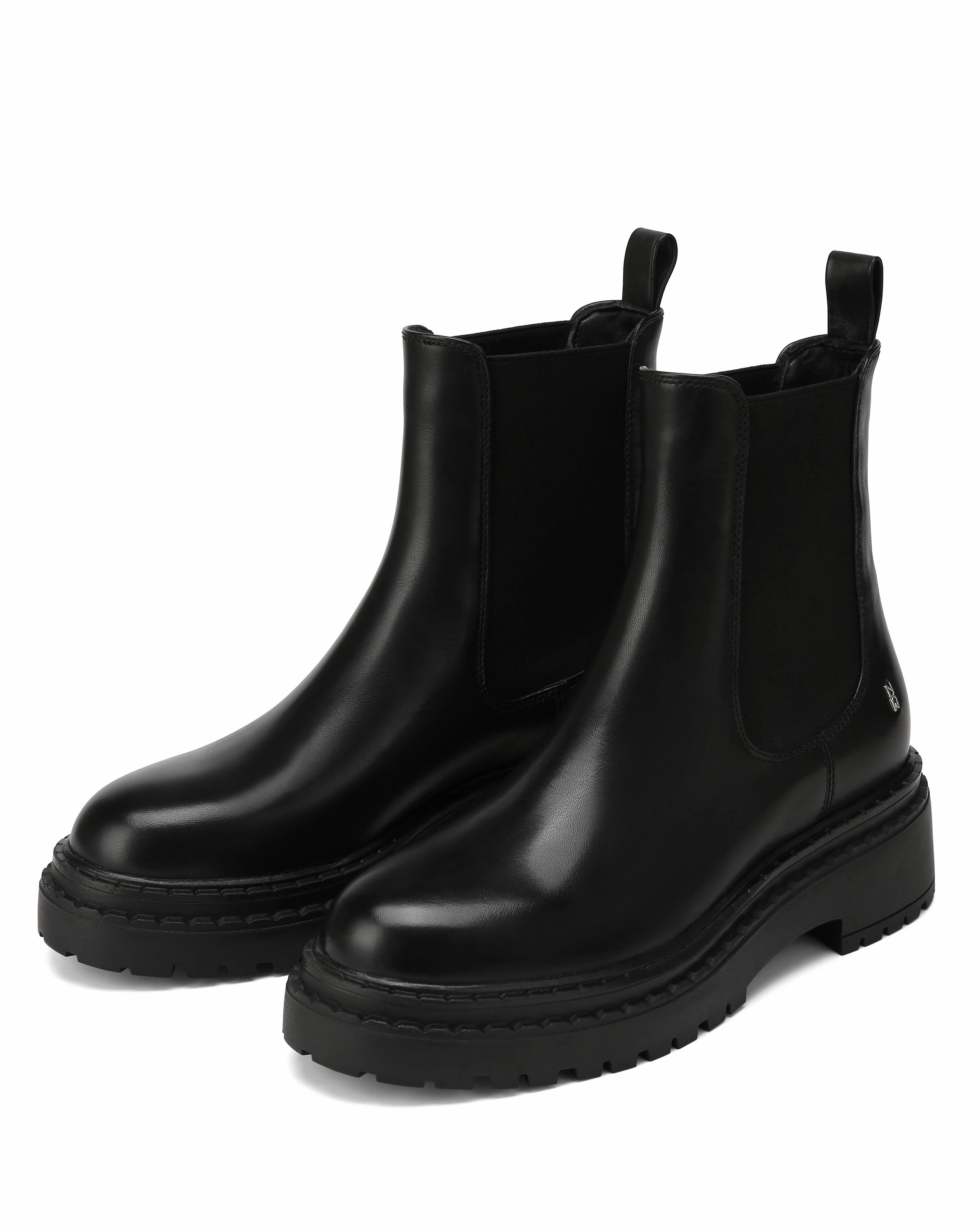 Prahran Black Waxy Leather Winter Ready Boot Cozy Fit