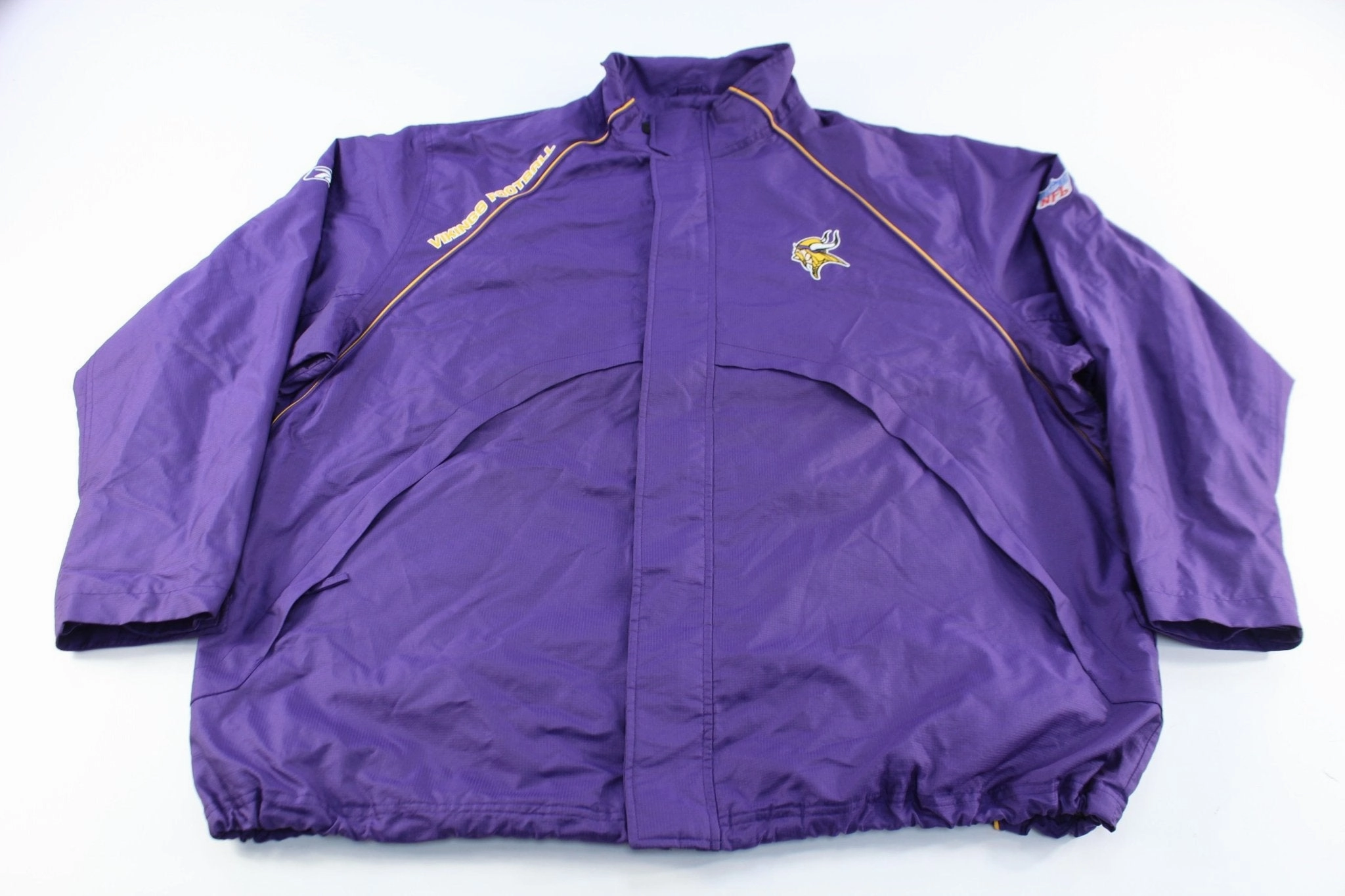 Reebok Embroidered Logo Minnesota Vikings Zip Up Jacket Allow Refined Casual
