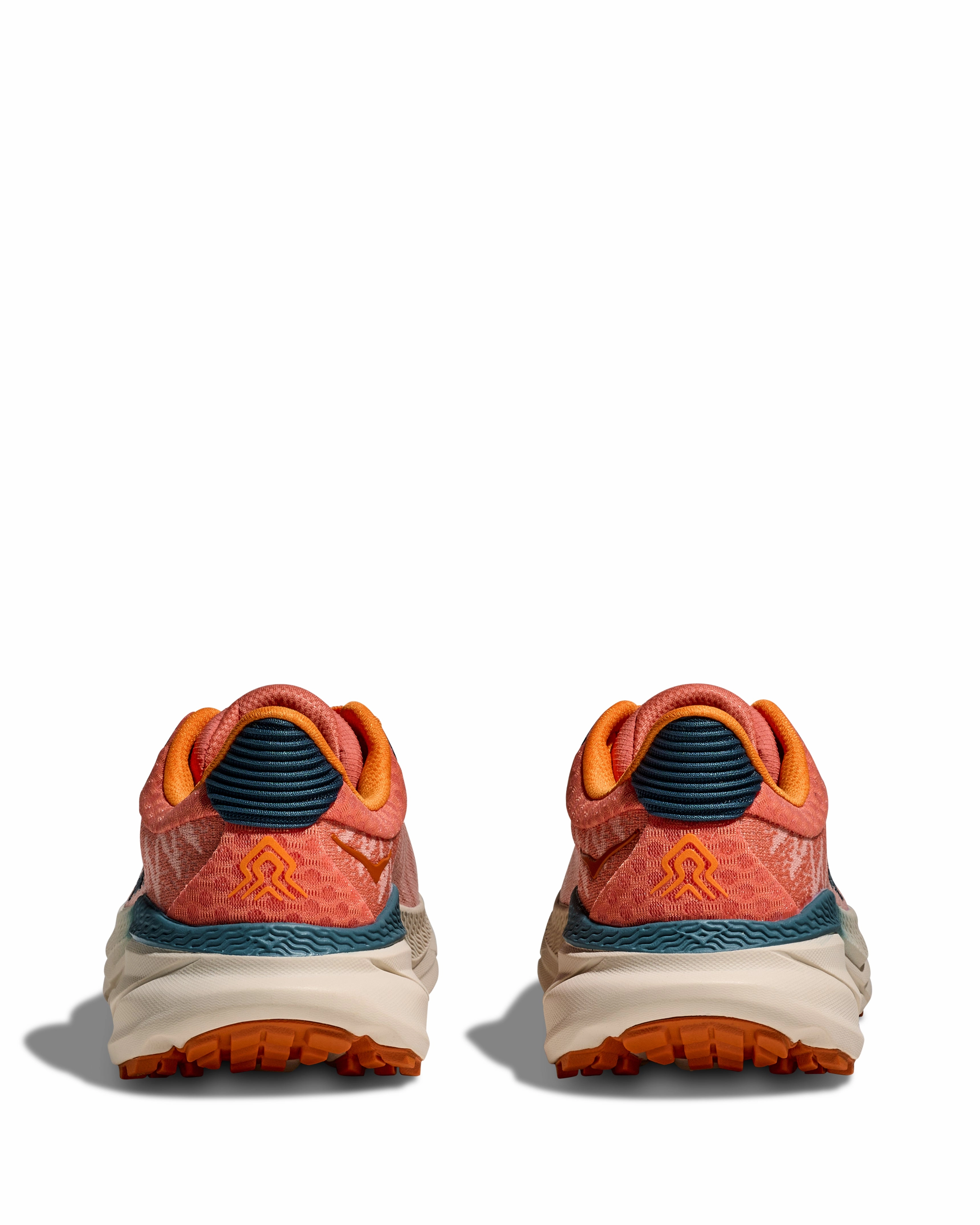 W Challenger ATR 7 Feldspar/Birch 1134498-FDSP medallion - decorated running wear