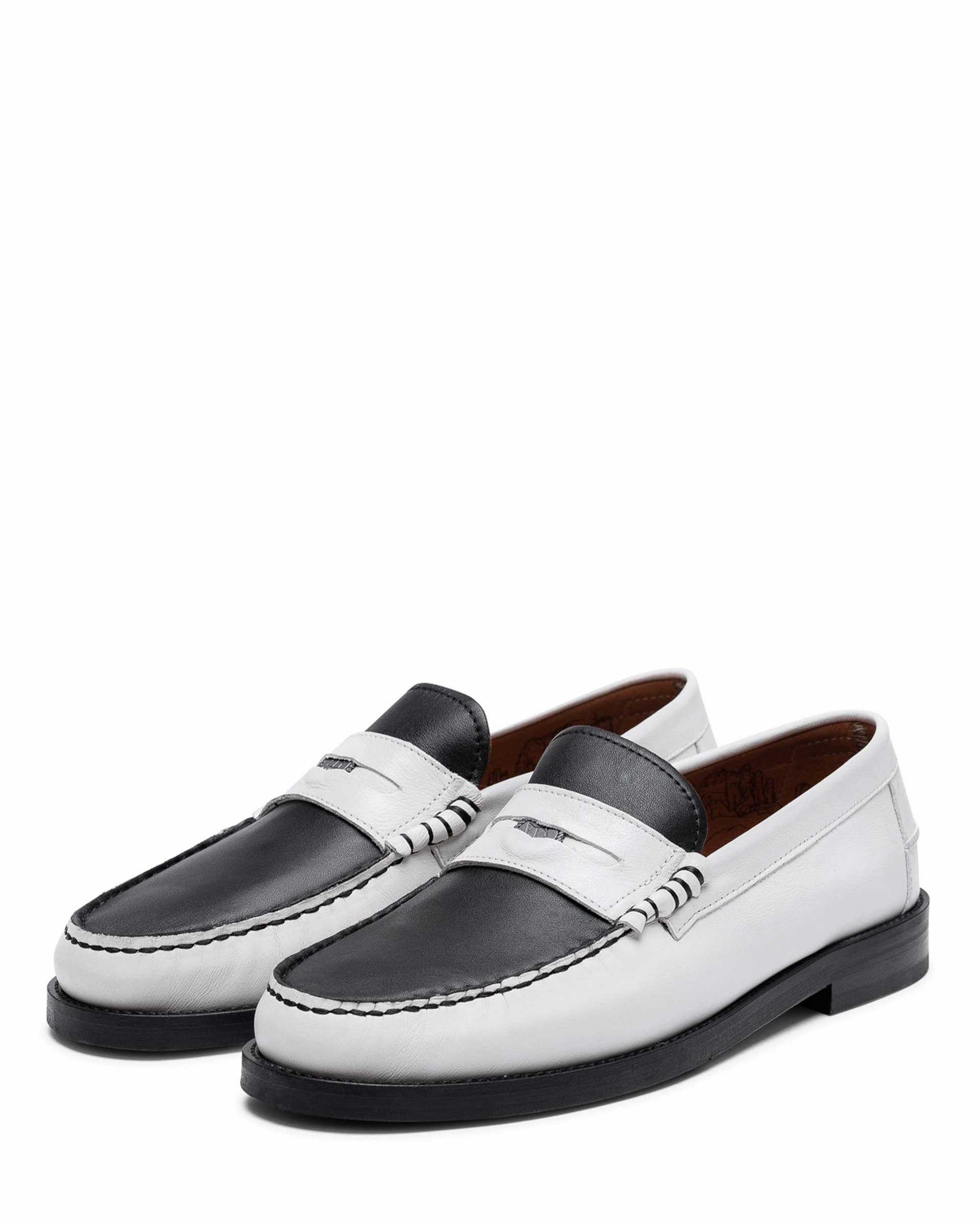 Riviera White/Black Leather Yoga Sole