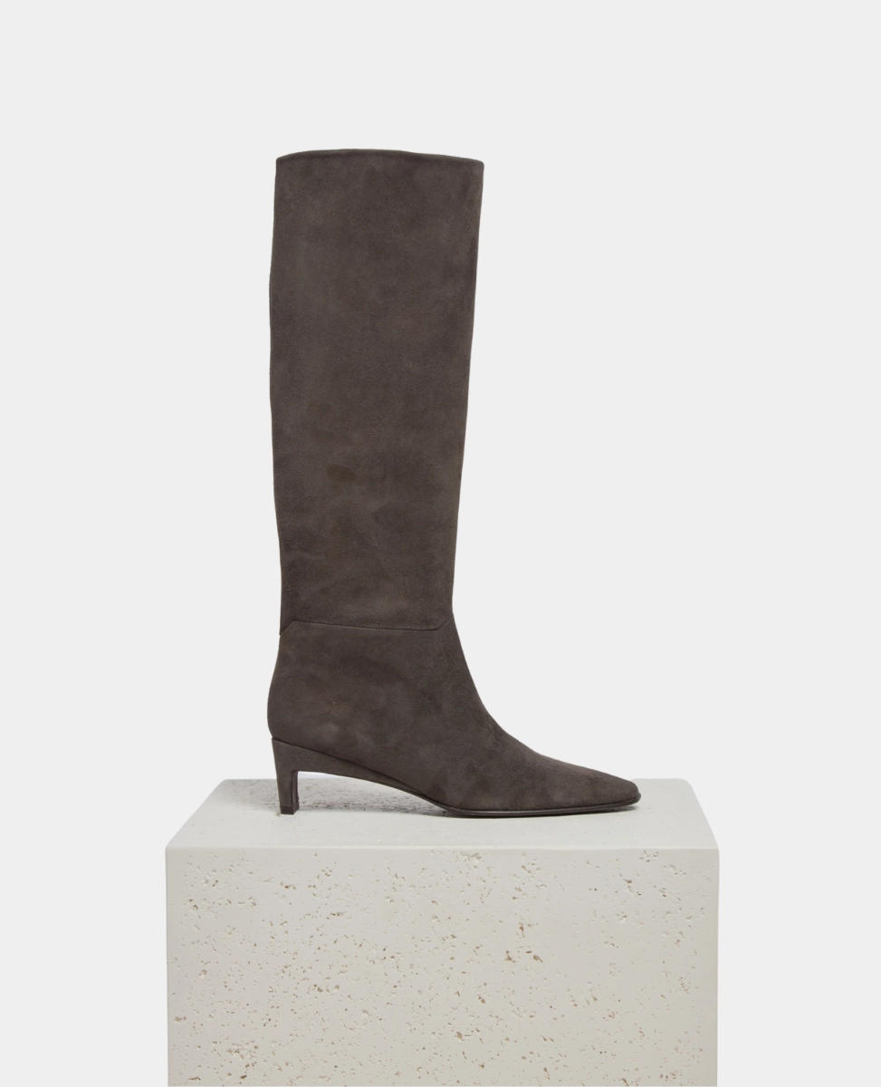 Salt Boot Slip Resistant Rough Trail Hiker Shock Absorbing Functional Minimalist