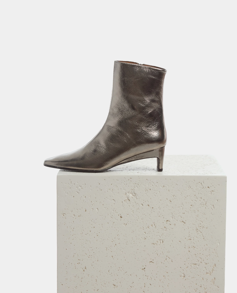 Reliable Fit Sam Boot