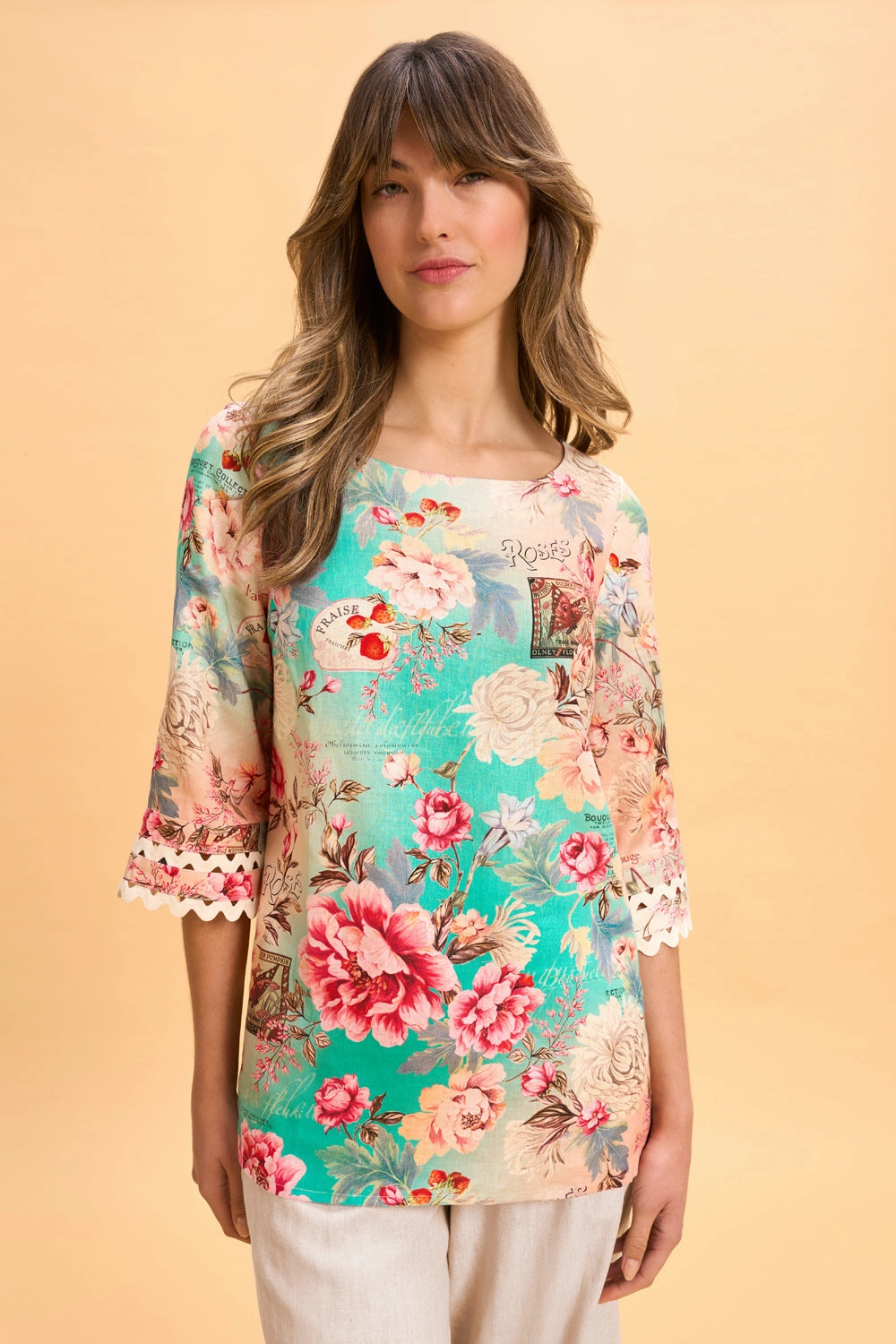 DurableDoubleLayeredHem CollapsibleFrame Linen Cuff Detail Top - French Bouquet Print