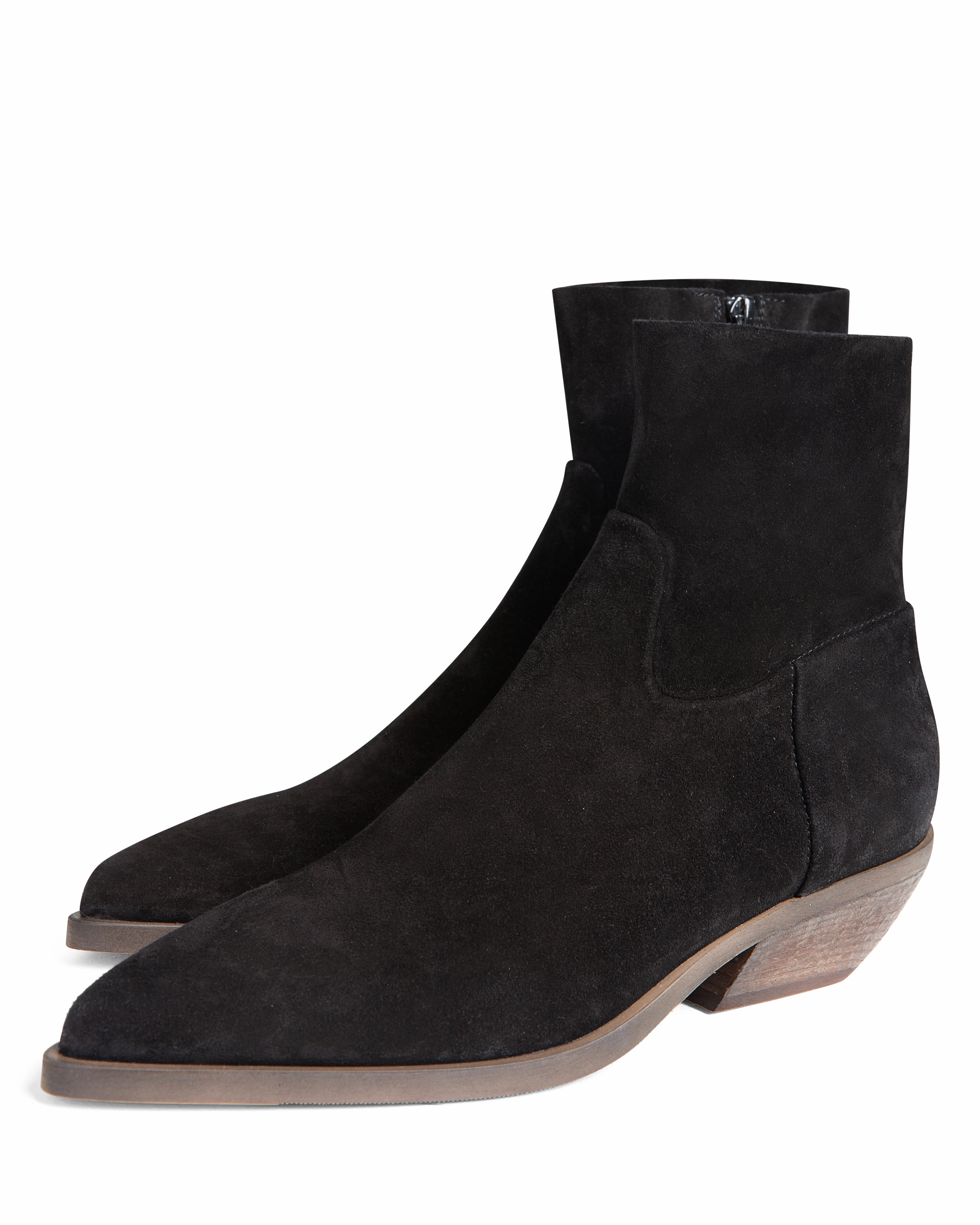Practical Design Day Off Western Ankle Boot Black Suede E4519