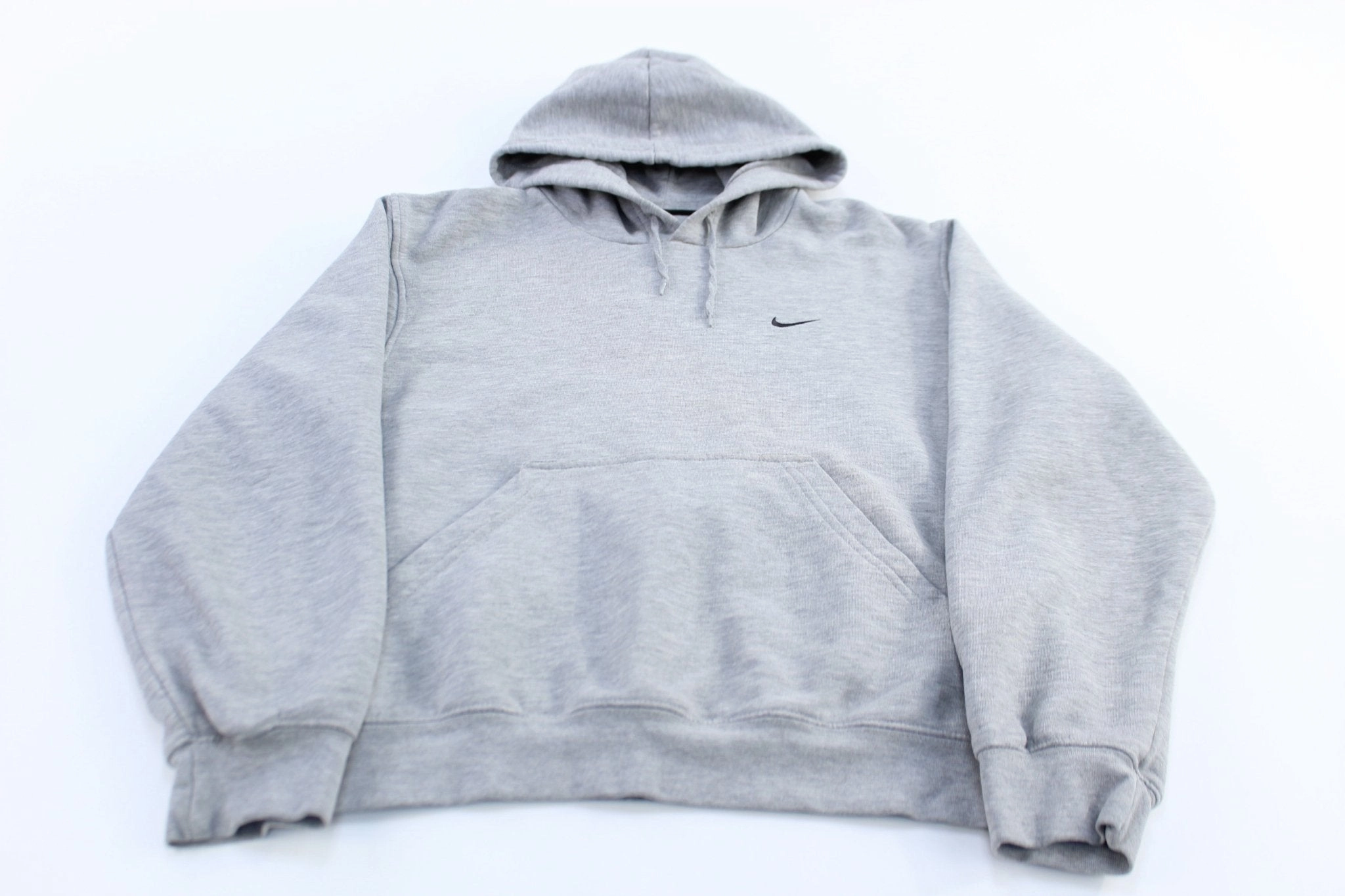 Vintage Nike Embroidered Logo Grey Pullover Hoodie Stylish Wear Sense